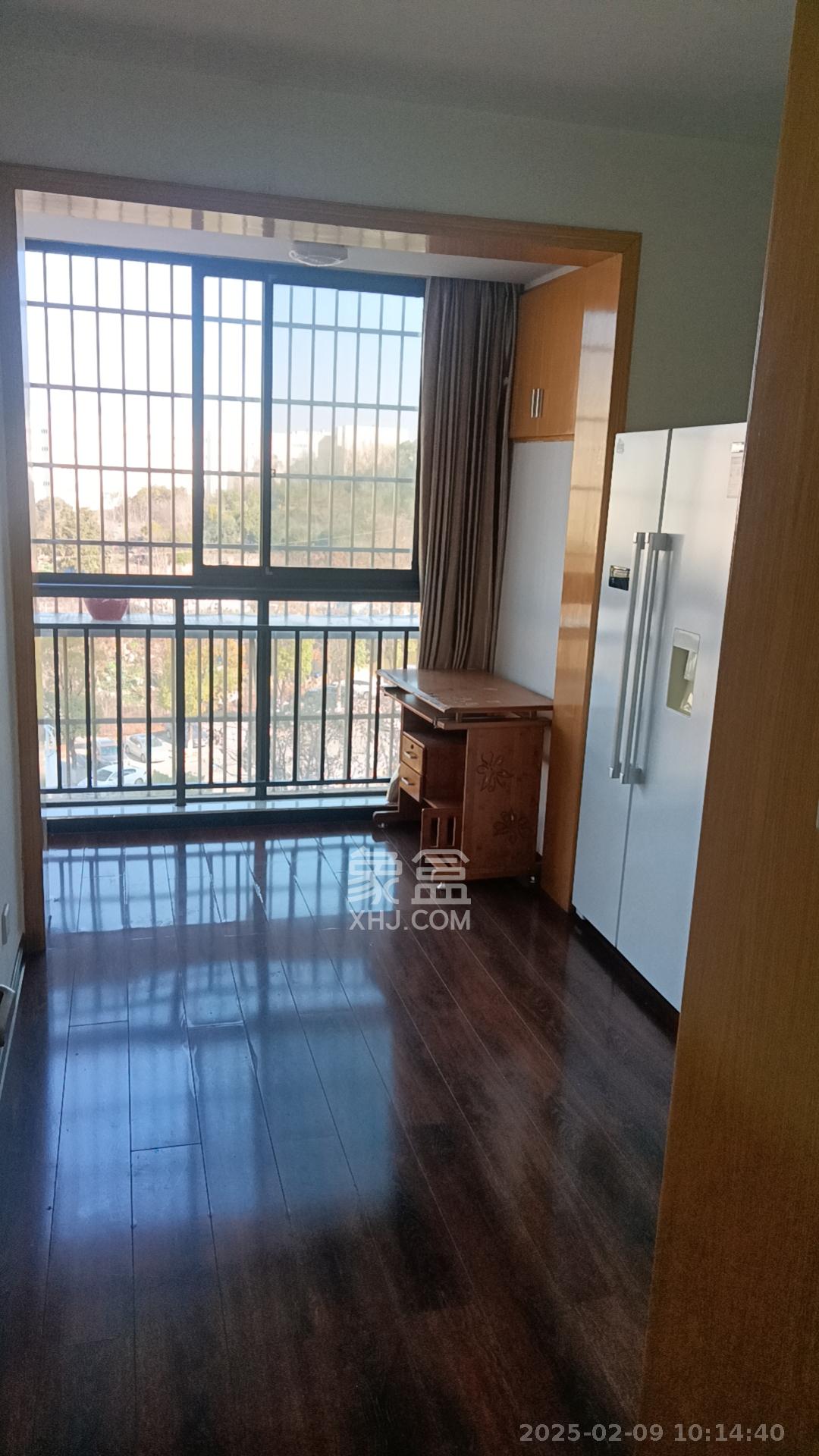 山水嘉园 1室1厅1卫 2100.0元/月 山水嘉园 1室1厅1卫 2100.0元/月室内图