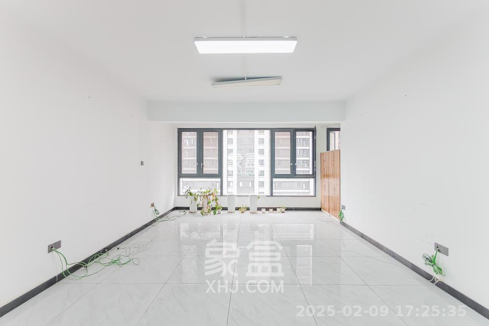 建发央玺（建发泱玺雅苑）  4室2厅2卫   6000.00元/月室内图