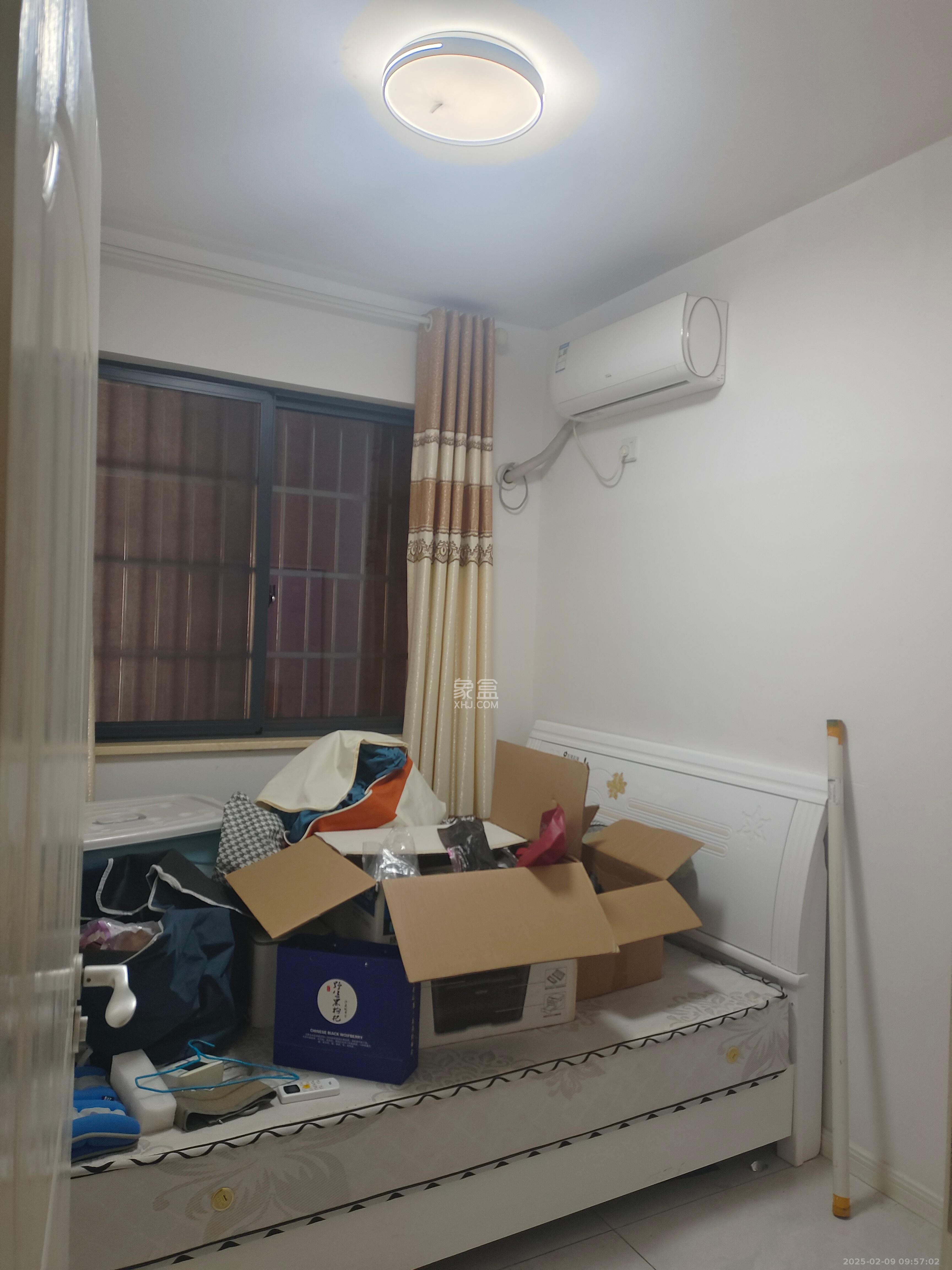 东业上城嘉苑(晟悦国际) 3室2厅1卫 2300.0元/月 东业上城嘉苑(晟悦国际) 3室2厅1卫 2300.0元/月室内图