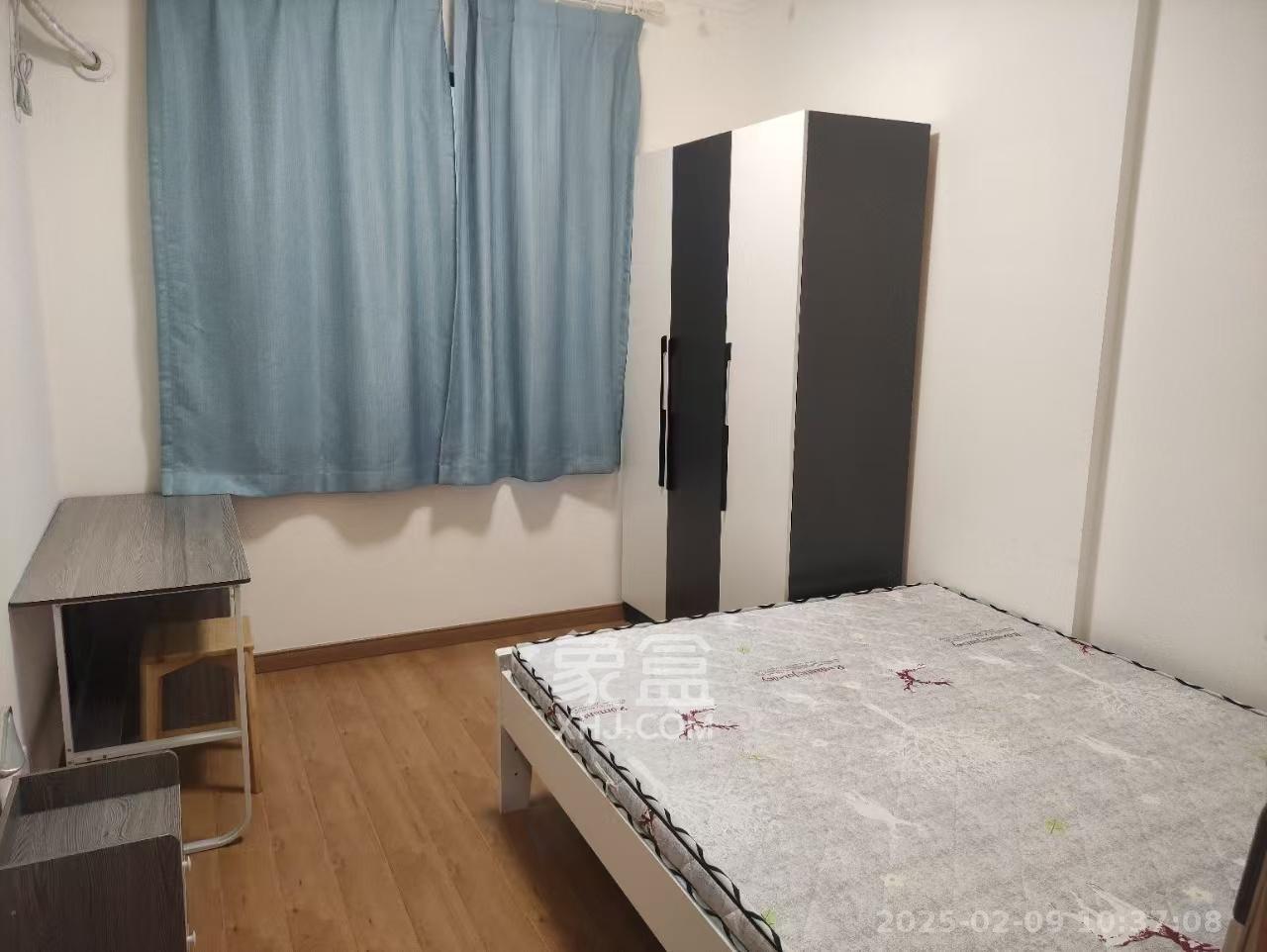 中建璟和城  4室2厅2卫   2700.00元/月室内图