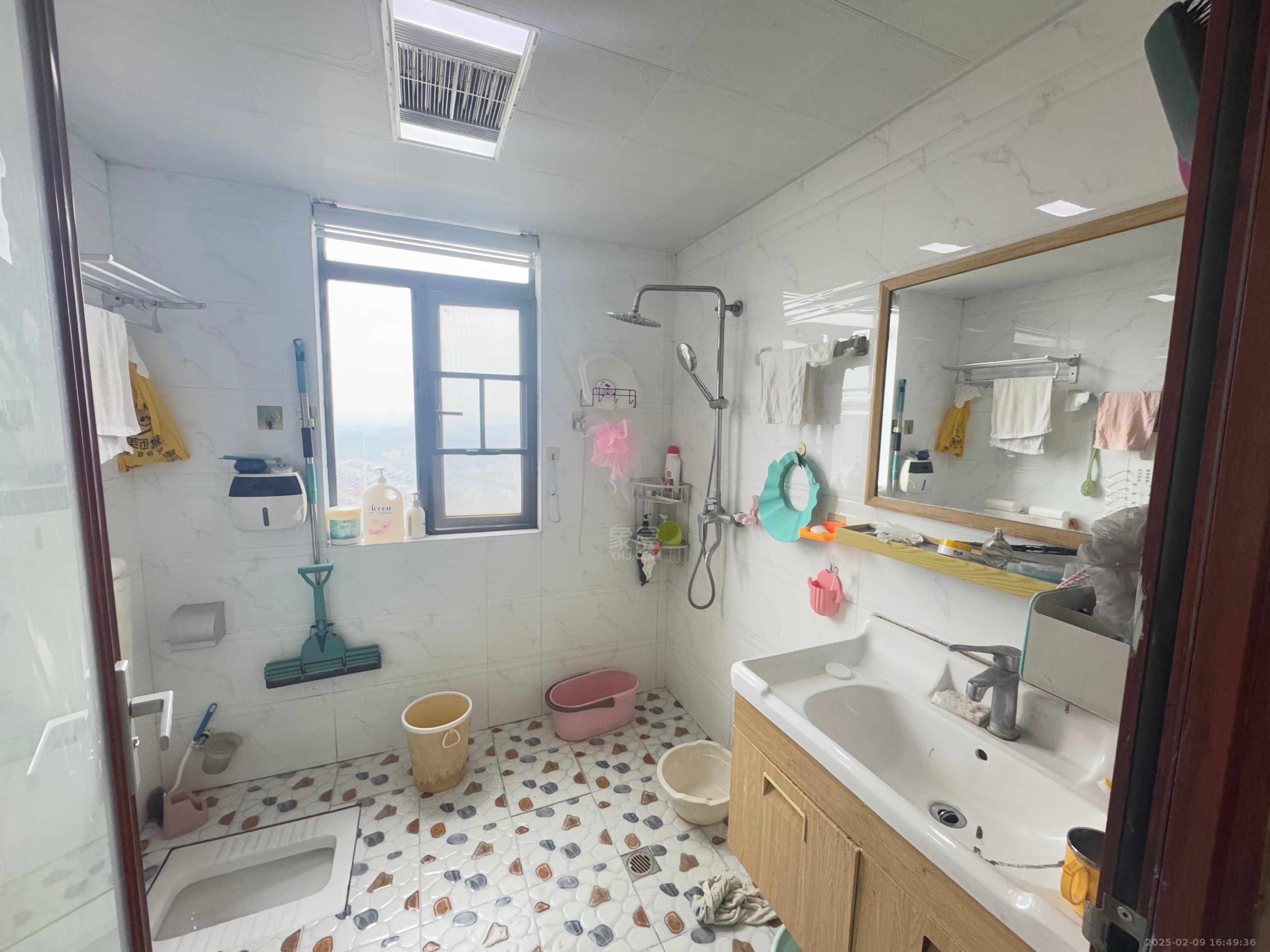 城市公园  2室2厅1卫    1500.0元/月 城市公园  2室2厅1卫    1500.0元/月室内图