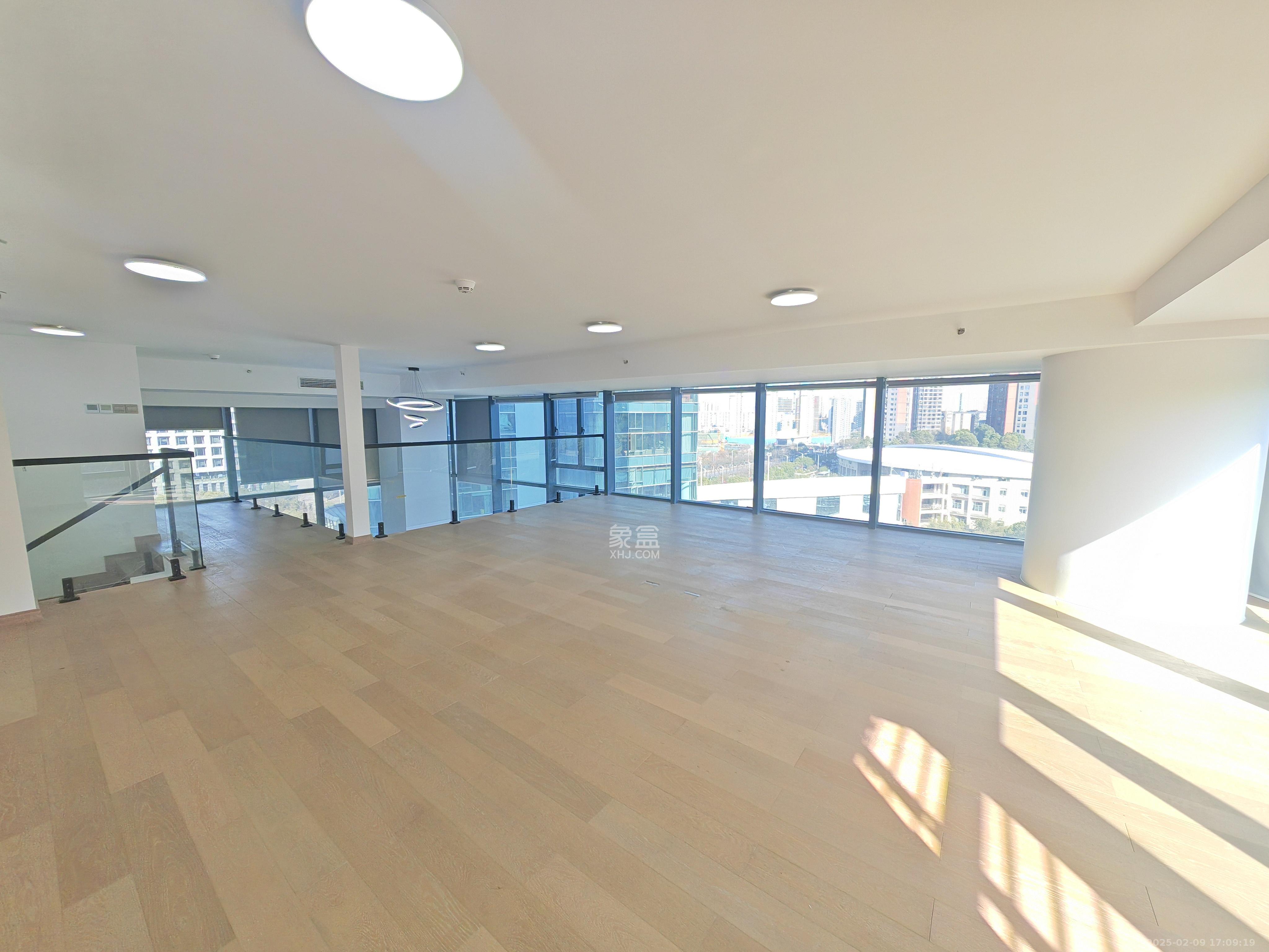 京武浪琴山三期(京武中心) 2室1厅1卫 8000.0元/月 京武浪琴山三期(京武中心) 2室1厅1卫 8000.0元/月室内图