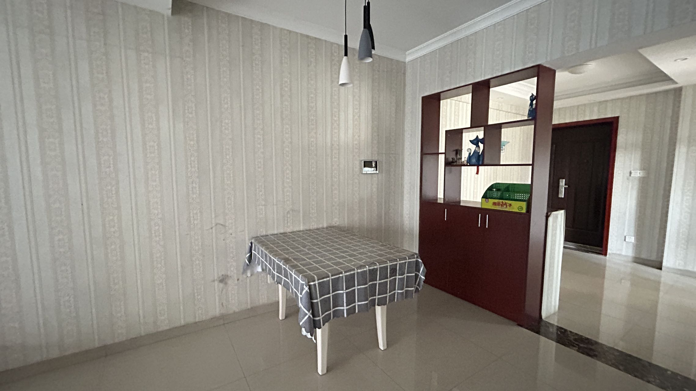 梓山湖领御  2室1厅1卫    1800.0元/月 梓山湖领御  2室1厅1卫    1800.0元/月室内图