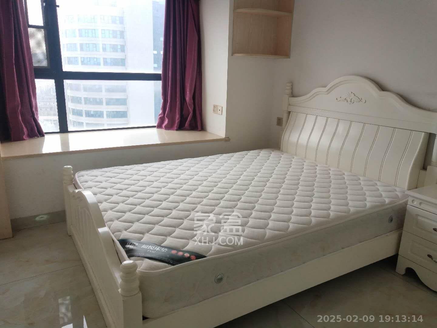 地华梅溪湖畔  2室1厅1卫    2200.0元/月室内图