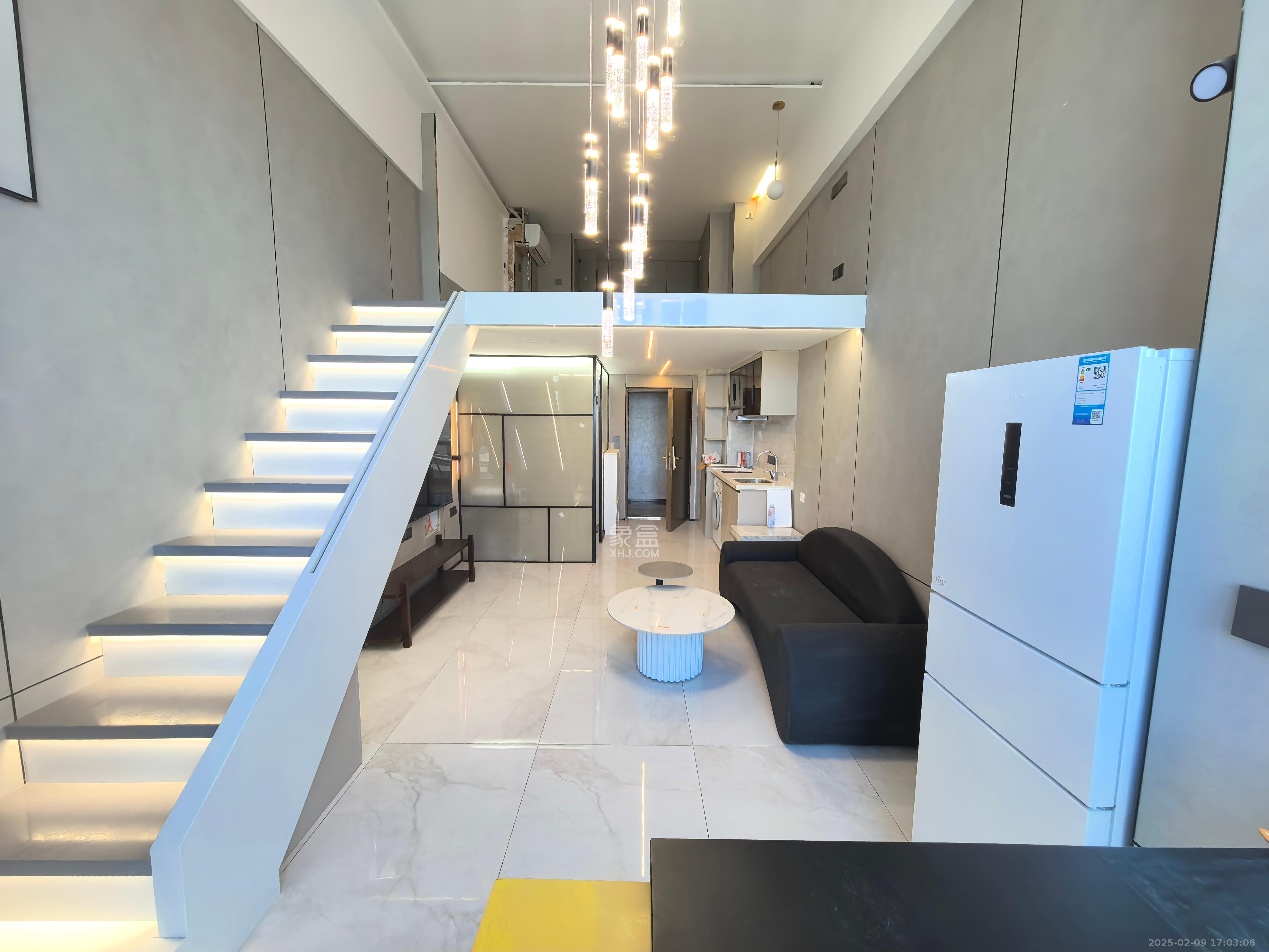 中建宝铂公馆  1室1厅1卫   3200.00元/月室内图