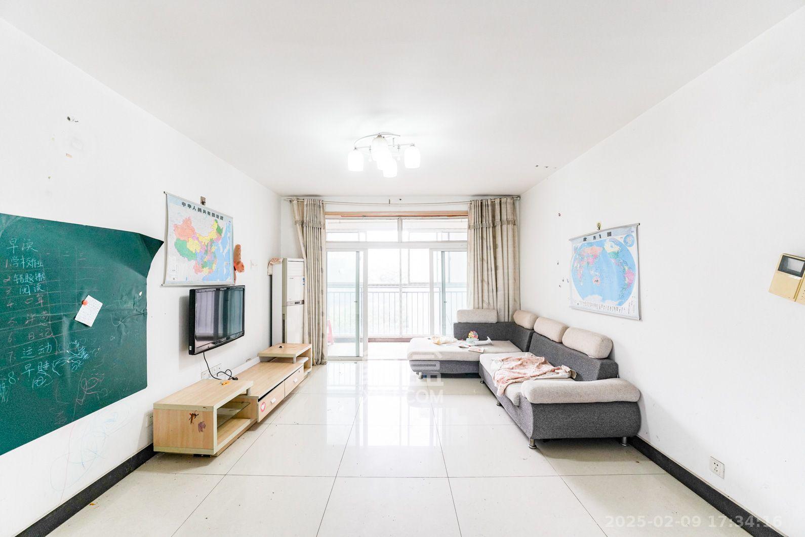 生活艺术城 3室1厅1卫 1800.0元/月 生活艺术城 3室1厅1卫 1800.0元/月室内图