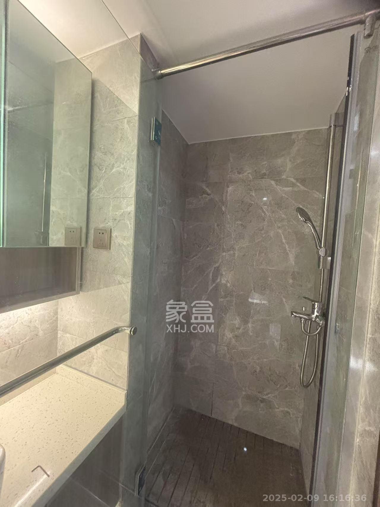 旭辉华宇南宸府  1室1厅1卫    1350.0元/月 旭辉华宇南宸府  1室1厅1卫    1350.0元/月室内图