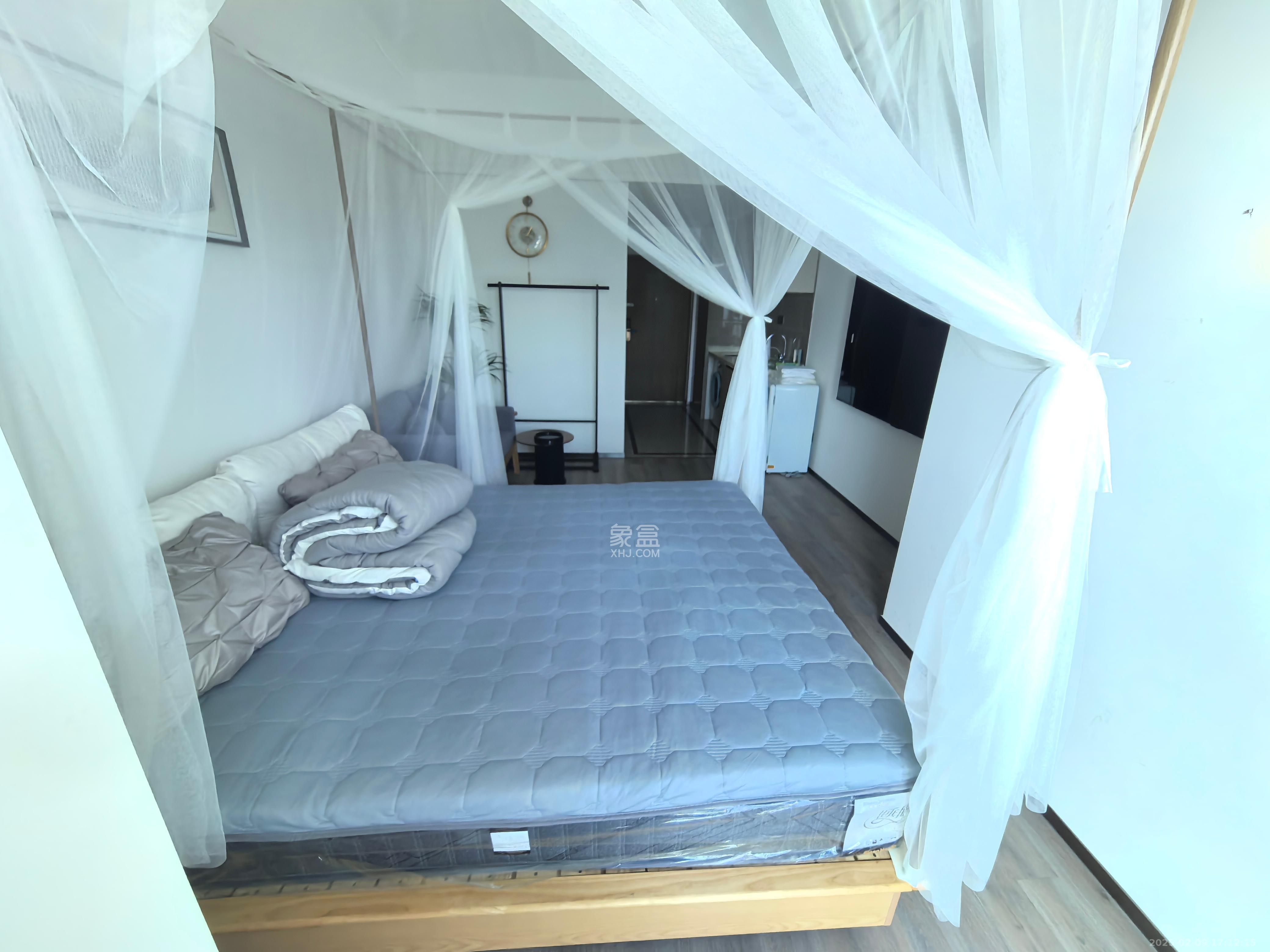 中建宝铂公馆  1室1厅1卫   2280.00元/月室内图