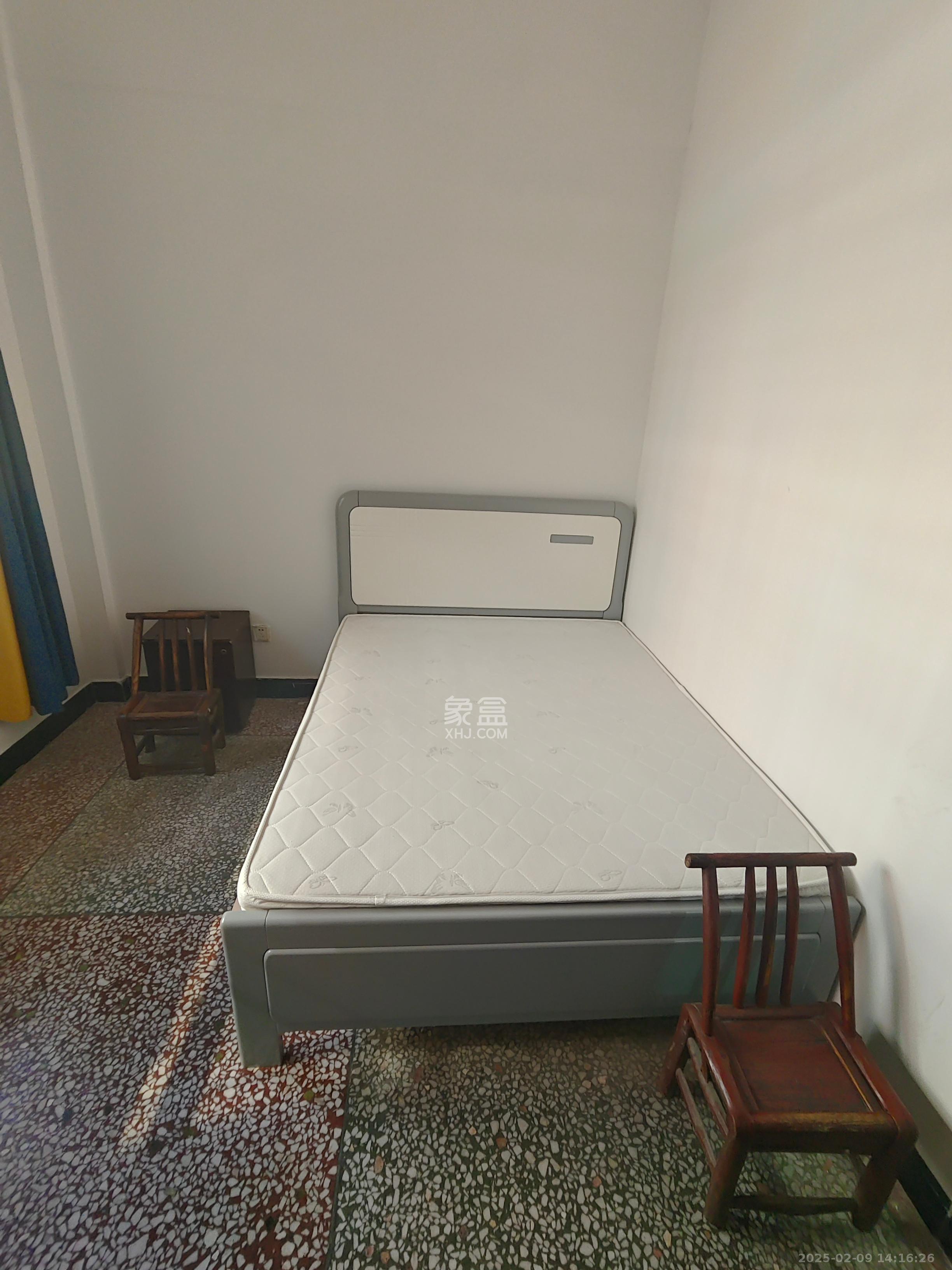 金鹰机电大市场 2室1厅1卫 920.0元/月 金鹰机电大市场 2室1厅1卫 920.0元/月室内图