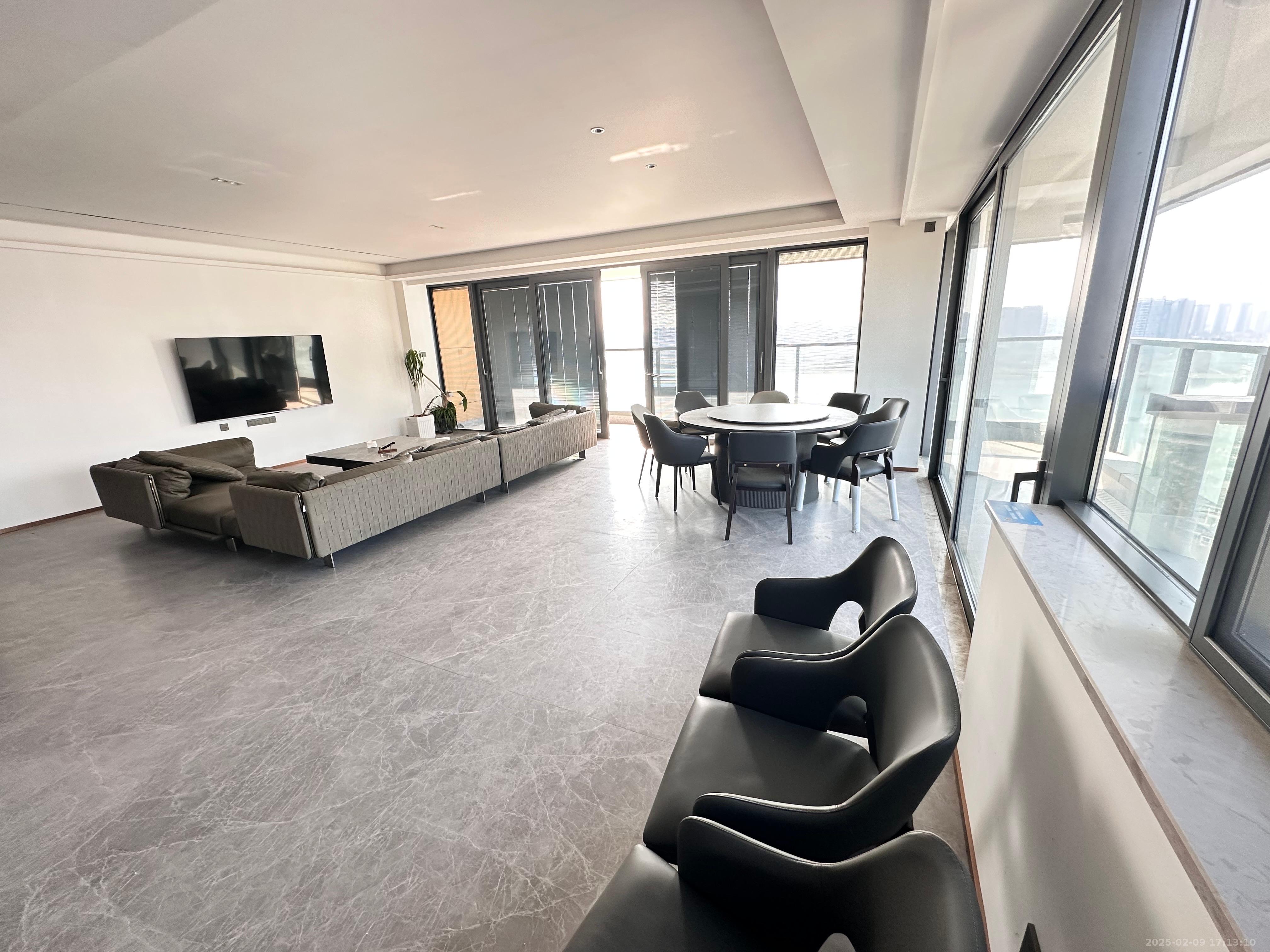 万科紫台 4室4厅3卫 17200.0元/月 万科紫台 4室4厅3卫 17200.0元/月室内图