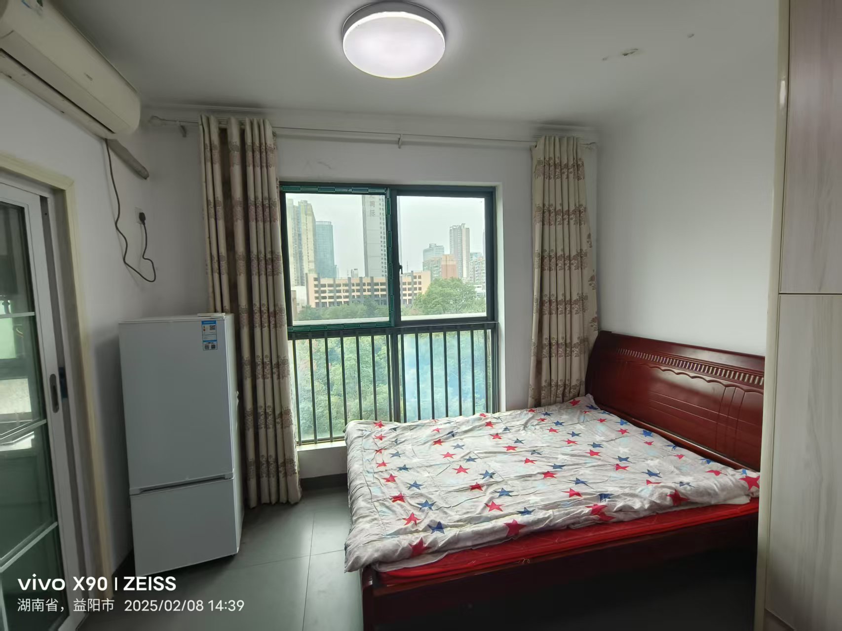 鹏利广场 1室1厅1卫 900.0元/月 鹏利广场 1室1厅1卫 900.0元/月室内图