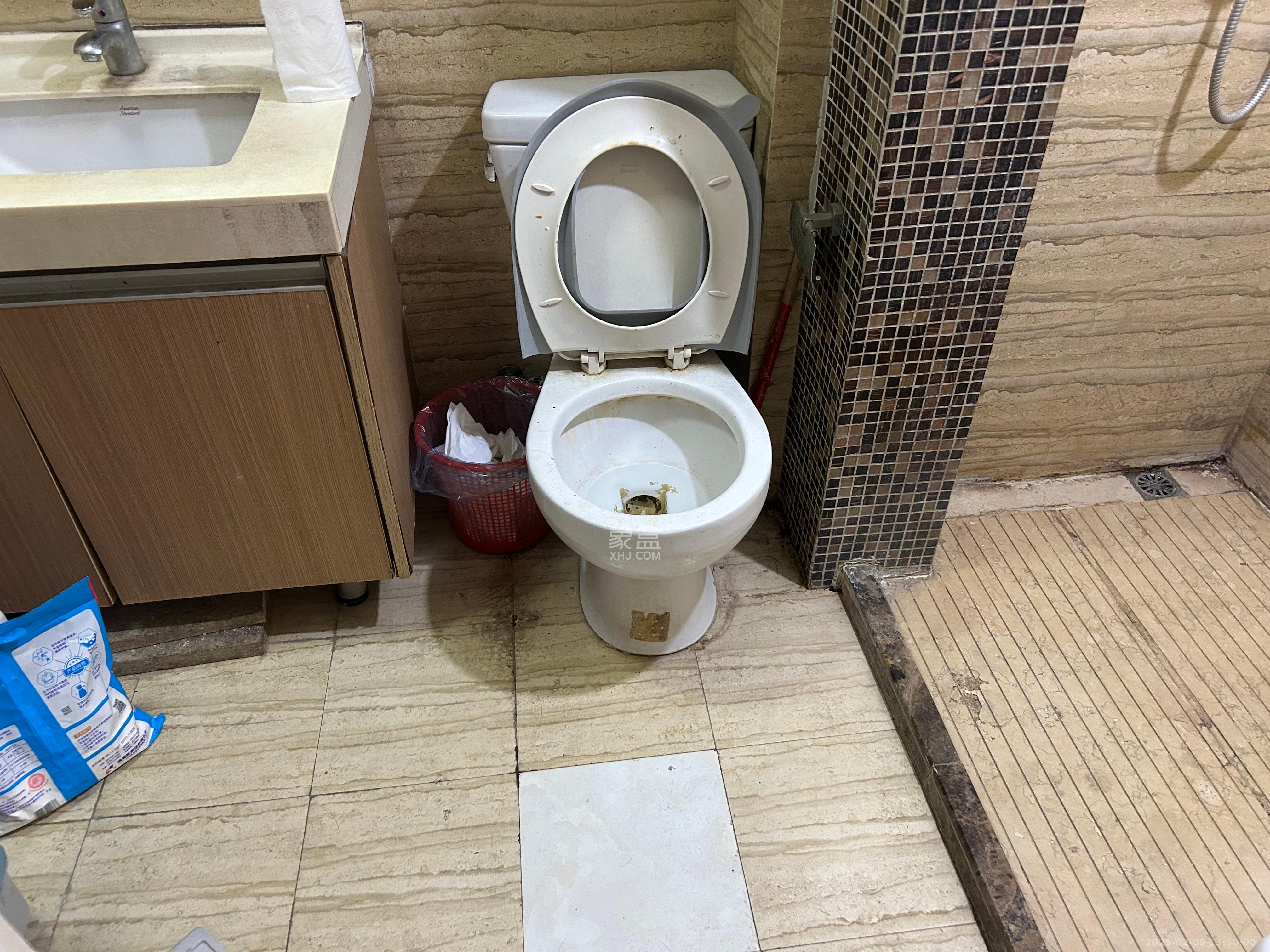 米兰春天  1室1厅1卫   1000.00元/月室内图