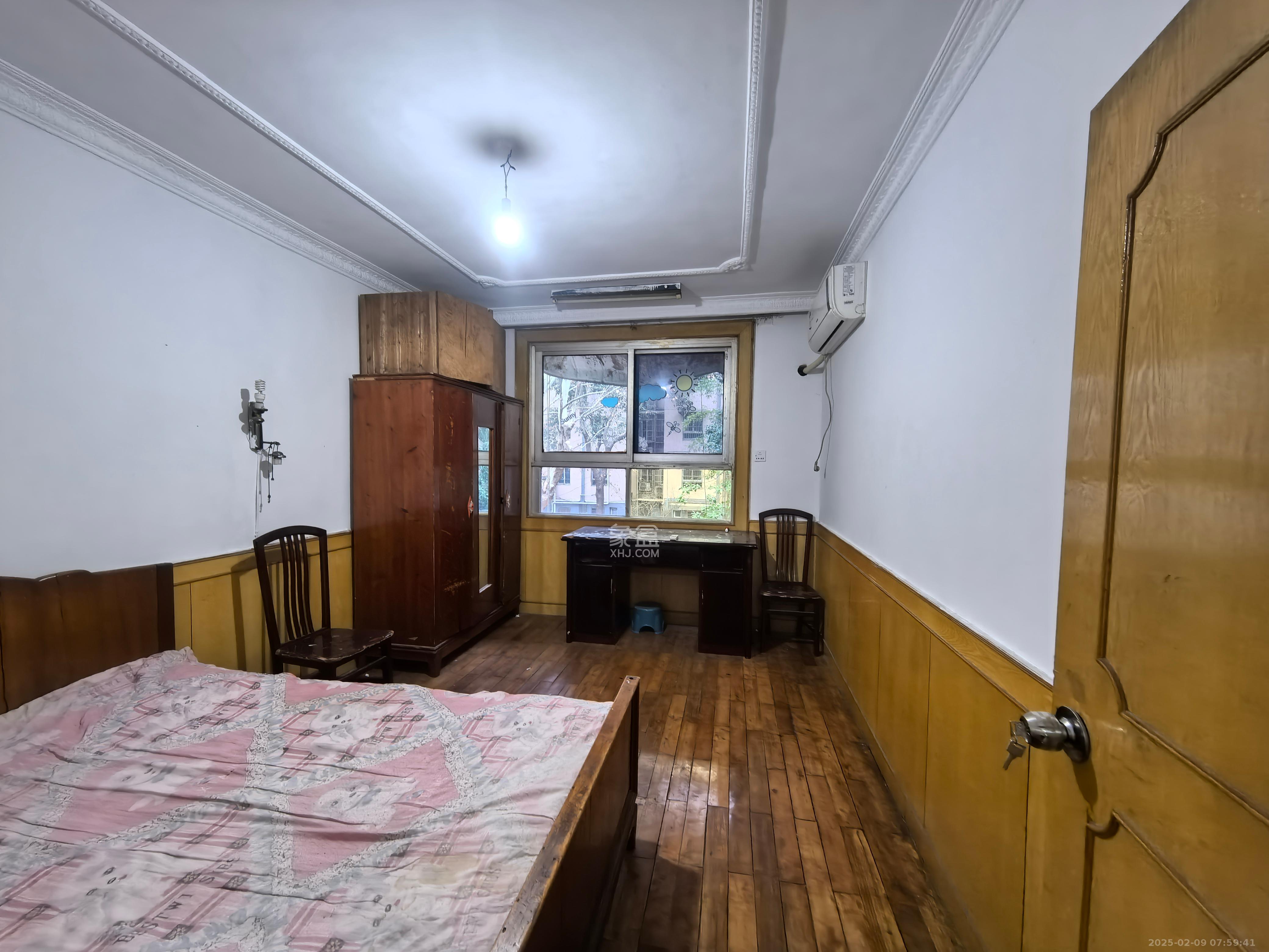 汽制宿舍 2室1厅1卫 1200.0元/月 汽制宿舍 2室1厅1卫 1200.0元/月室内图