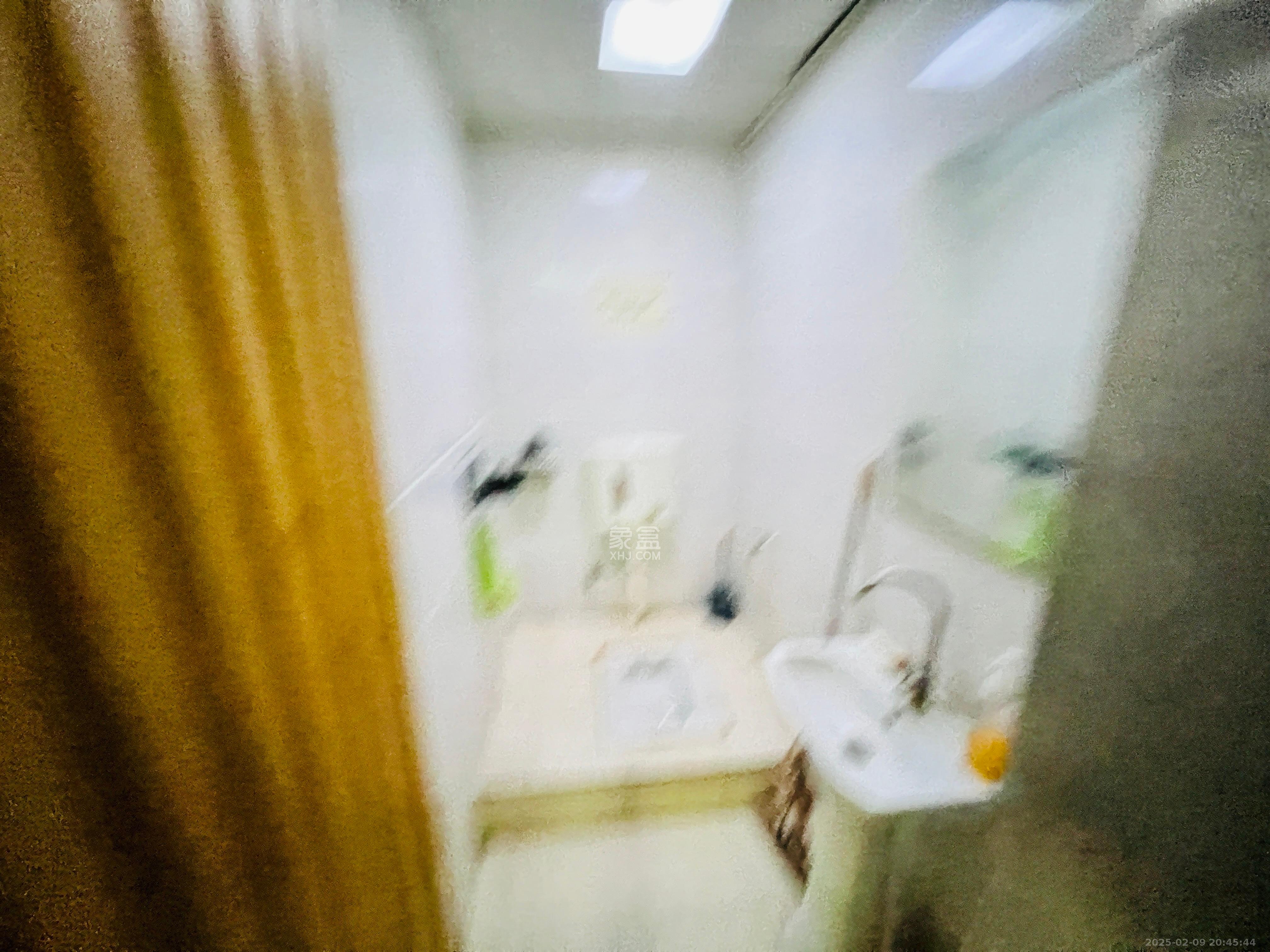 嘉盛国际广场  1室1厅1卫    2800.0元/月 嘉盛国际广场  1室1厅1卫    2800.0元/月室内图