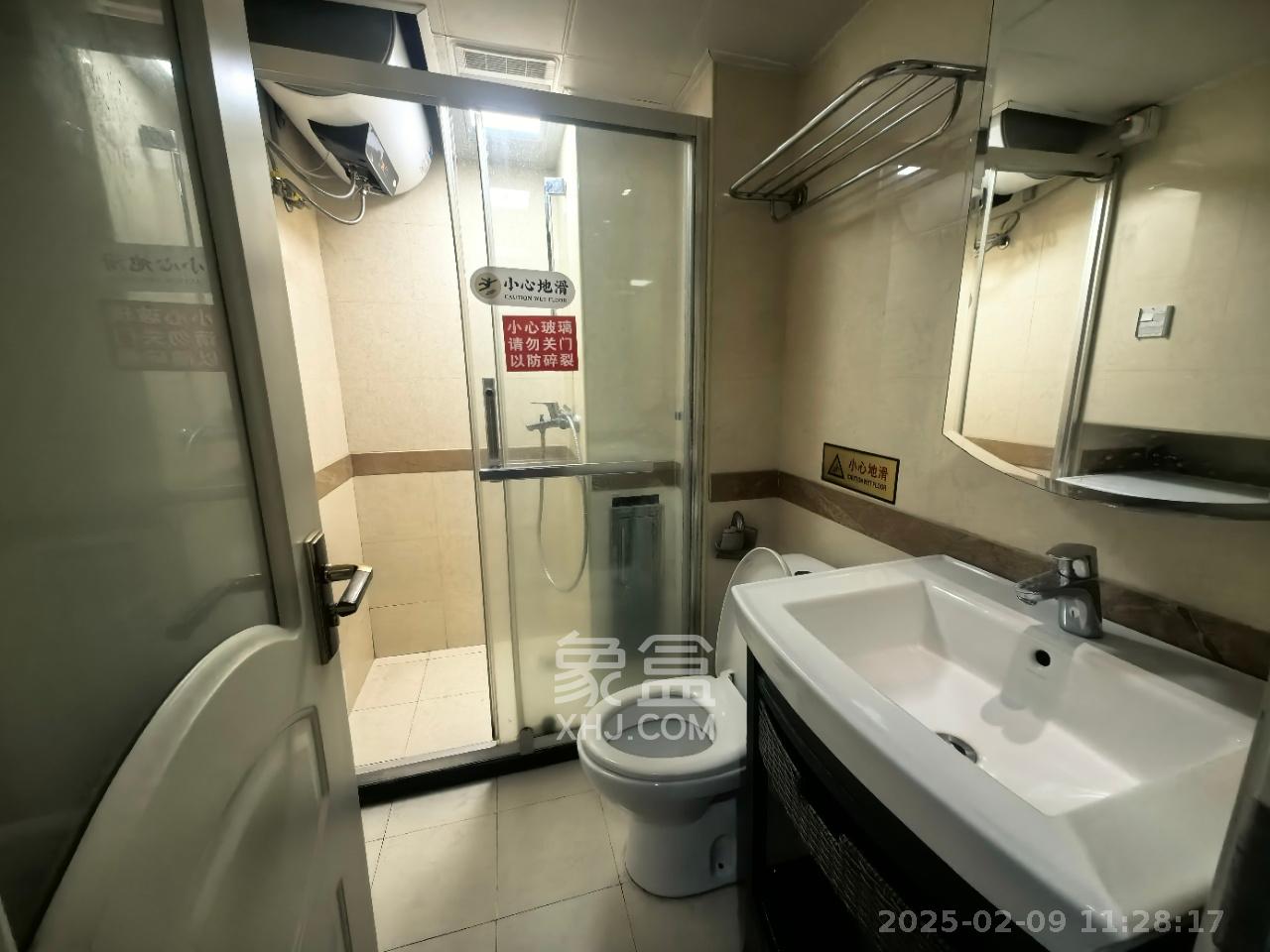 壹号公馆 1室1厅1卫 2400.0元/月 壹号公馆 1室1厅1卫 2400.0元/月室内图