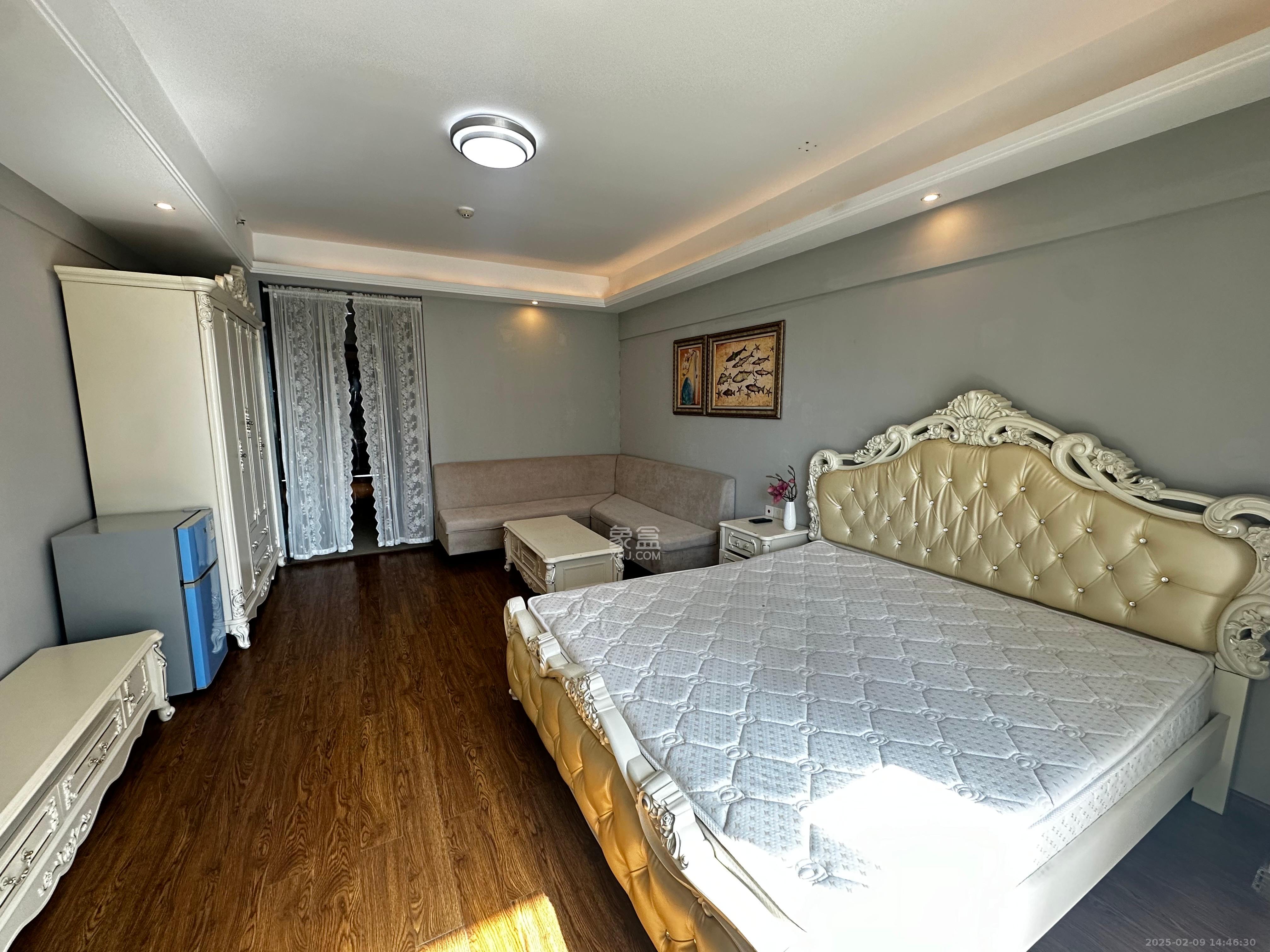 德思勤城市广场(宝格丽公寓) 1室1厅1卫 2000.0元/月 德思勤城市广场(宝格丽公寓) 1室1厅1卫 2000.0元/月室内图