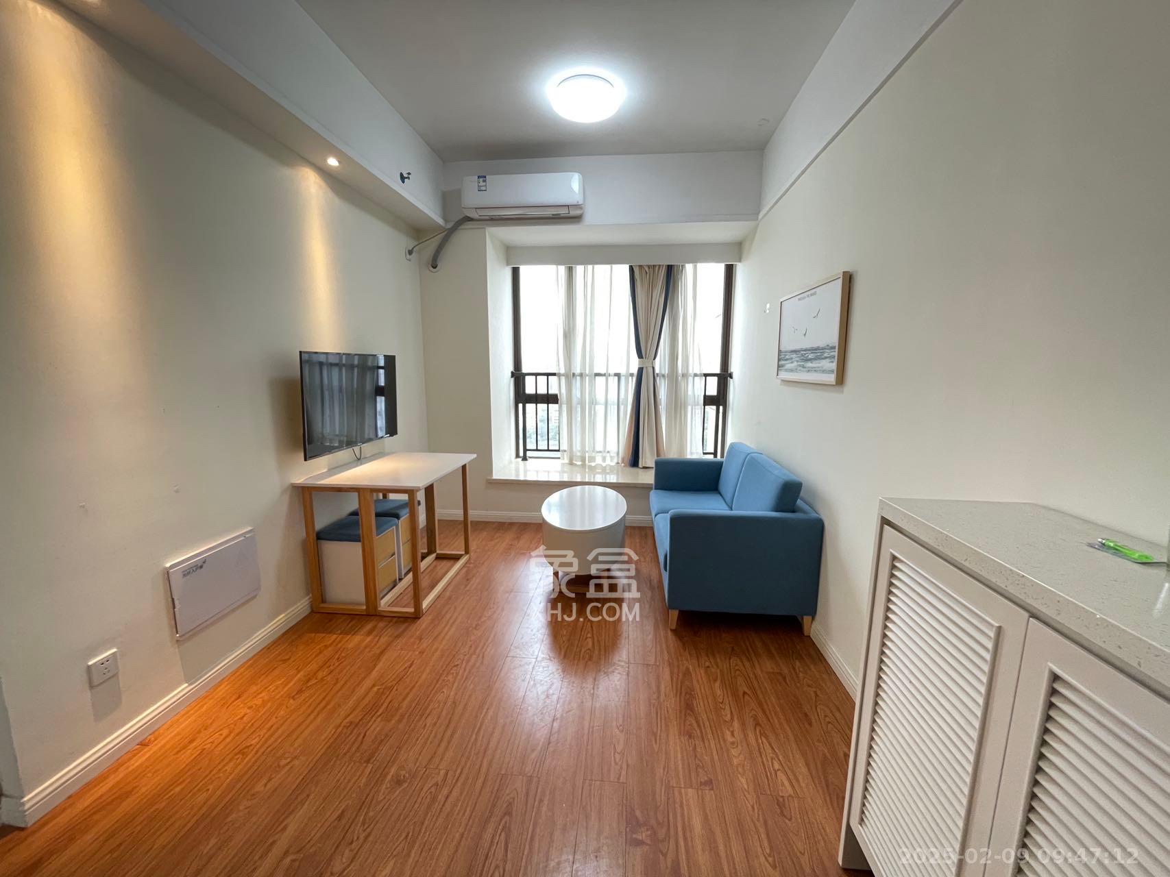 中建信和城  1室1厅1卫    2200.0元/月 中建信和城  1室1厅1卫    2200.0元/月