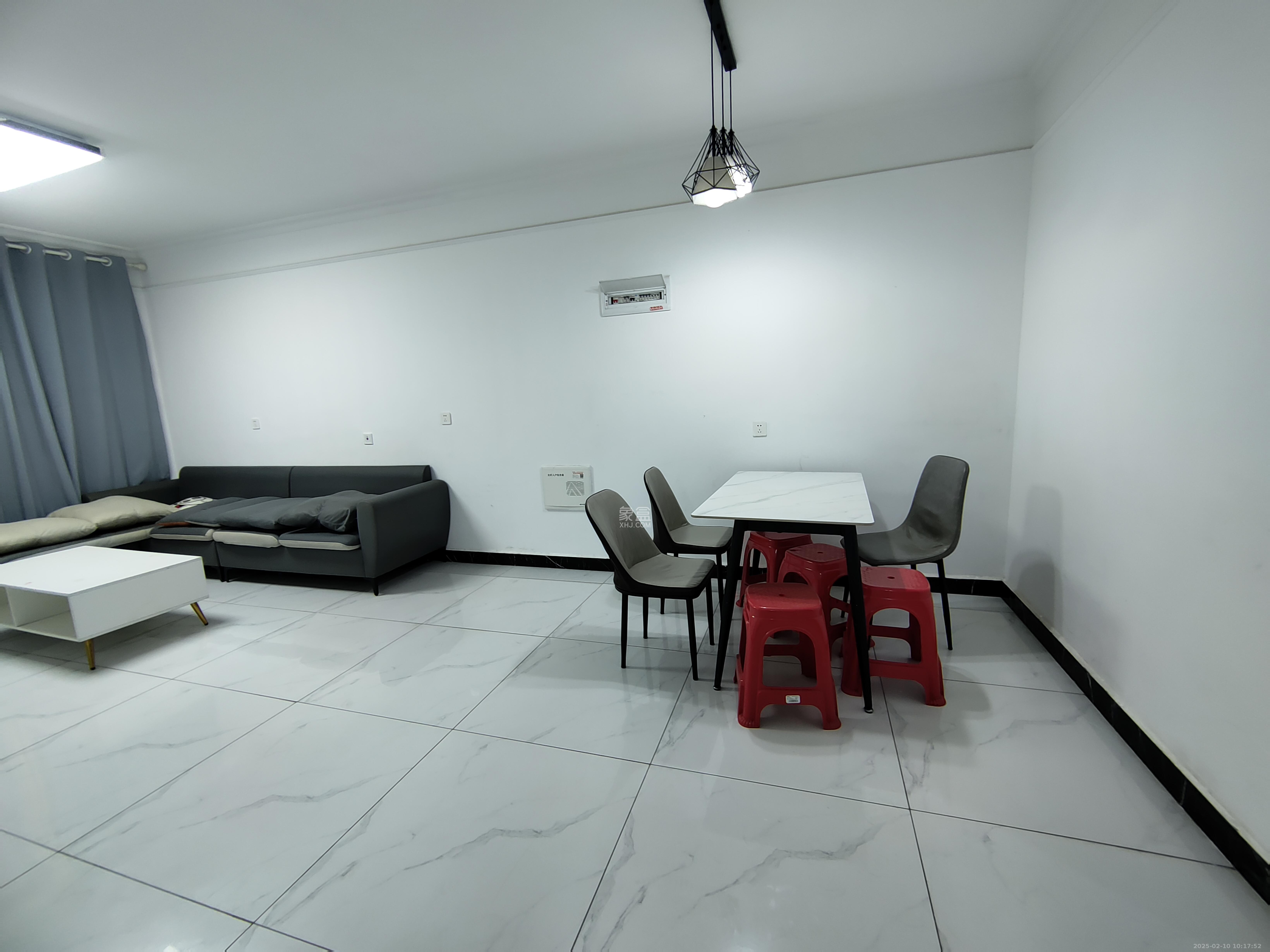 明发阅江悦府 3室2厅1卫 2000.0元/月 明发阅江悦府 3室2厅1卫 2000.0元/月室内图