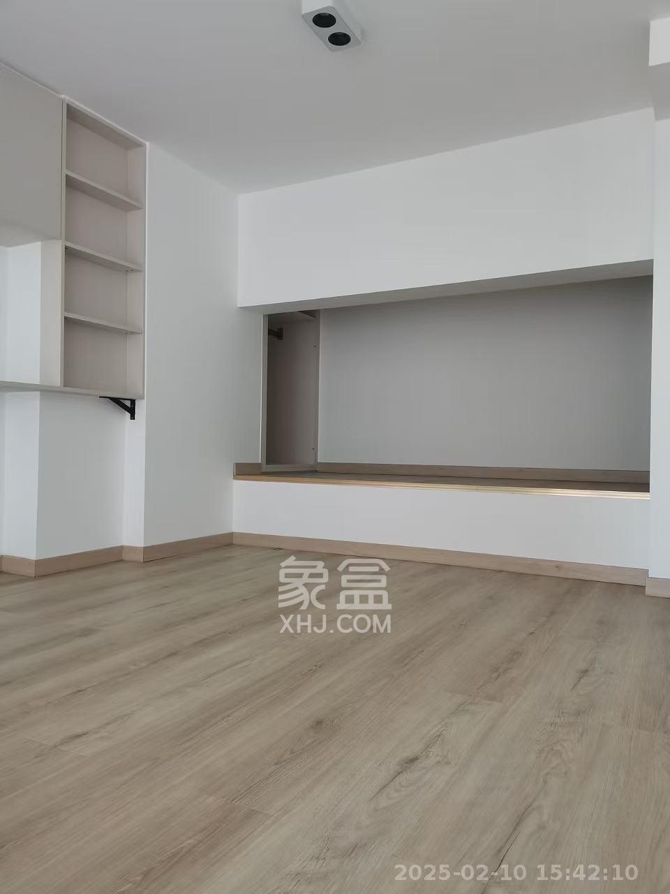 卓越江岸  1室1厅1卫   2800.00元/月室内图