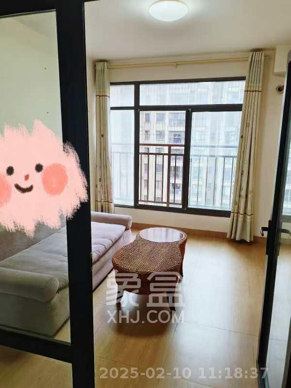 中建麓山和苑  3室2厅1卫   1750.00元/月室内图