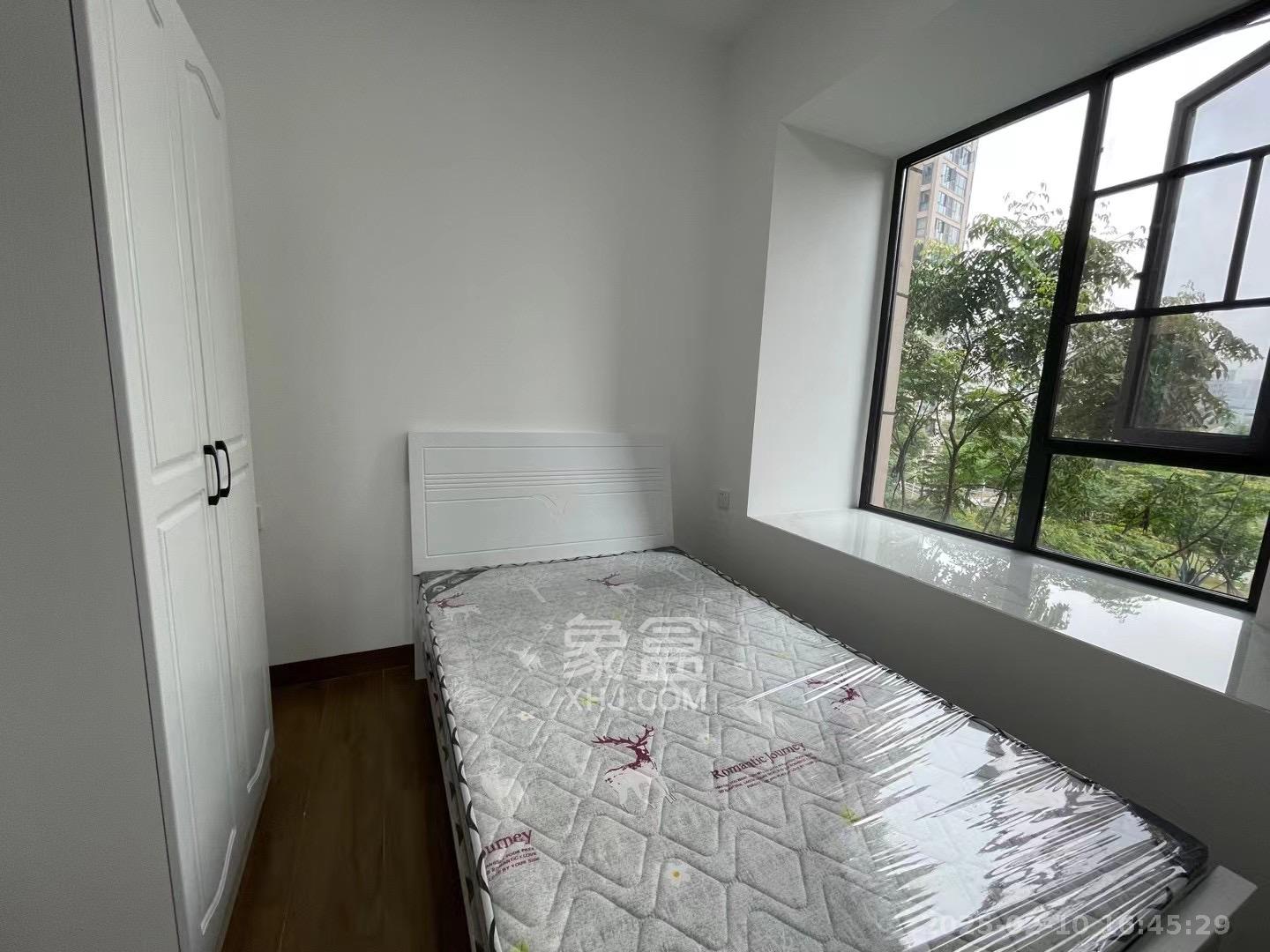山水梅溪雅郡  3室2厅1卫   2300.00元/月室内图