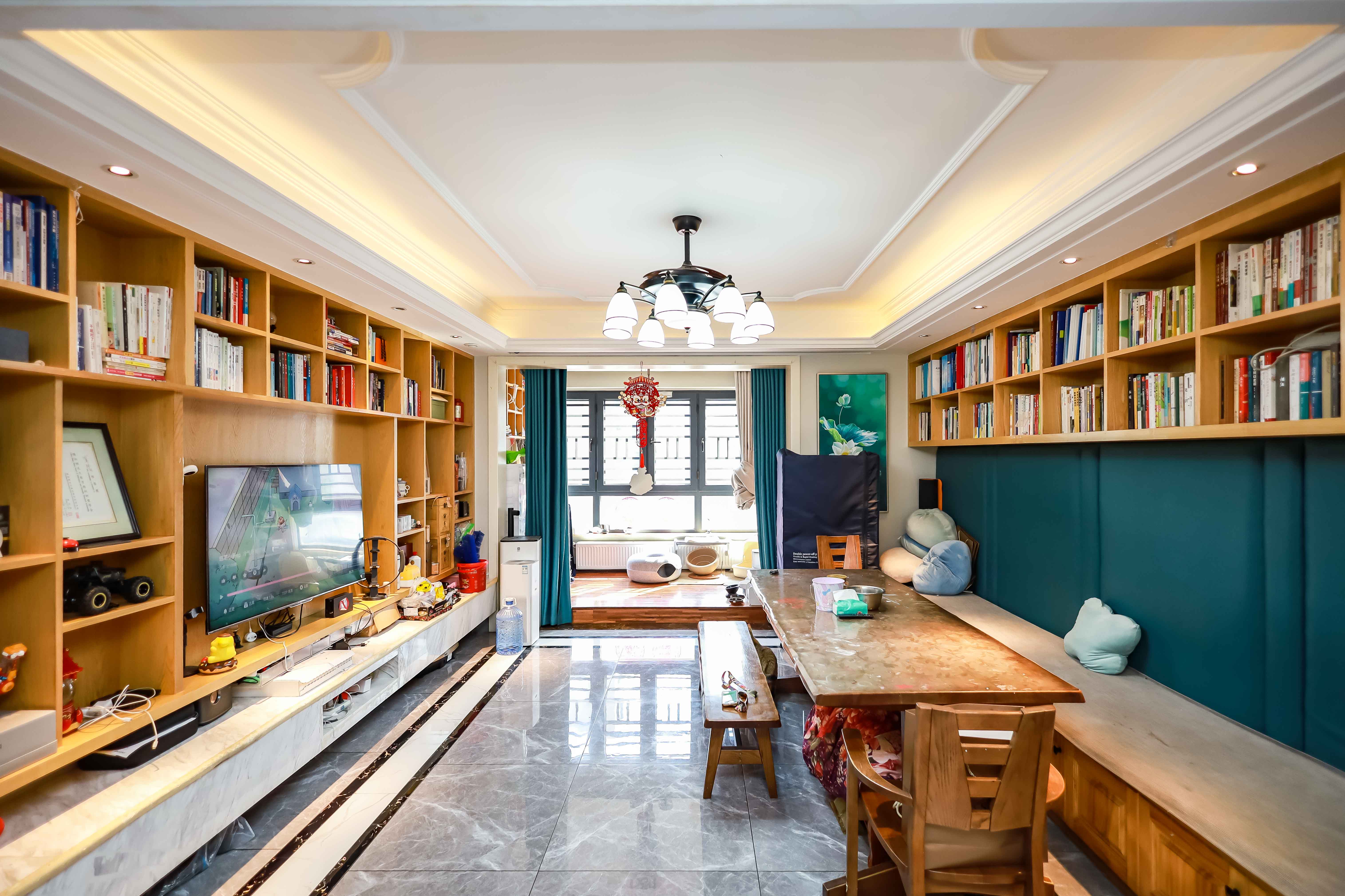 长房时代城  4室2厅2卫    200.0万