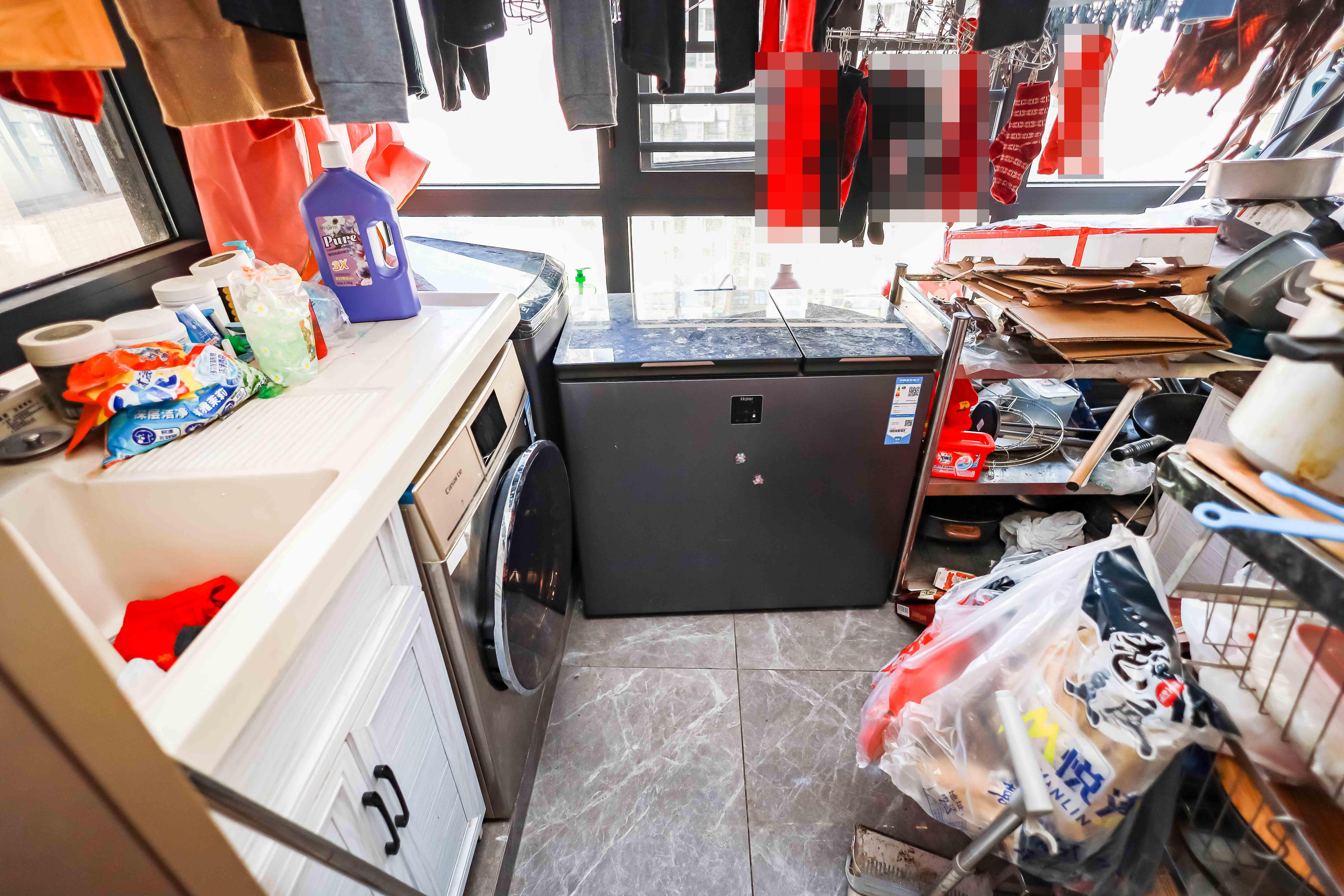 长房时代城  4室2厅2卫    200.0万阳台