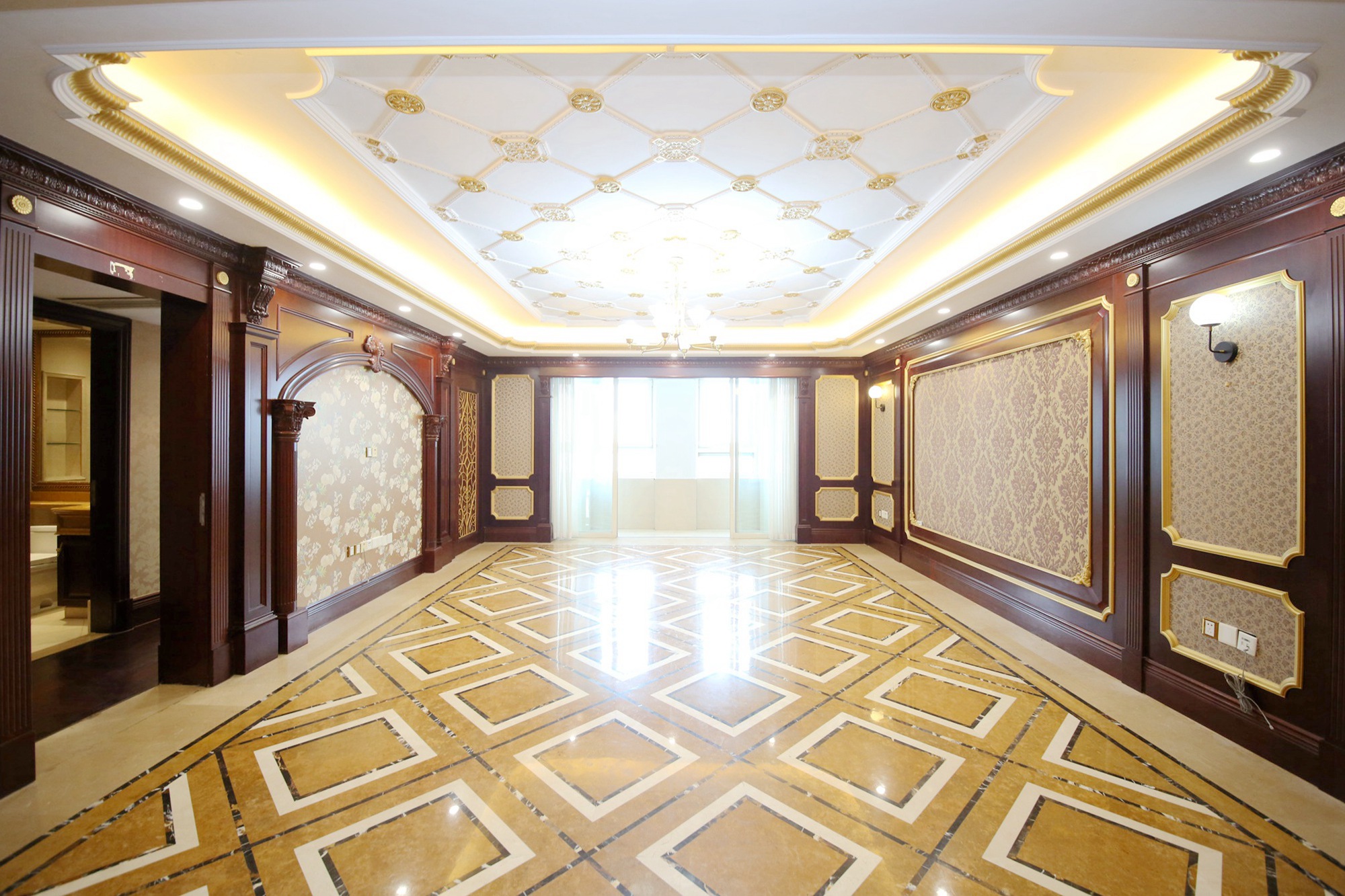 万达公馆  4室2厅4卫   578.00万