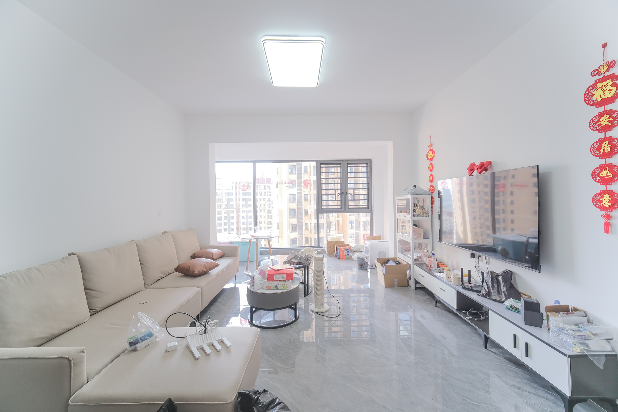 星雅美辰  4室2厅2卫    125.0万 星雅美辰  4室2厅2卫    125.0万客厅