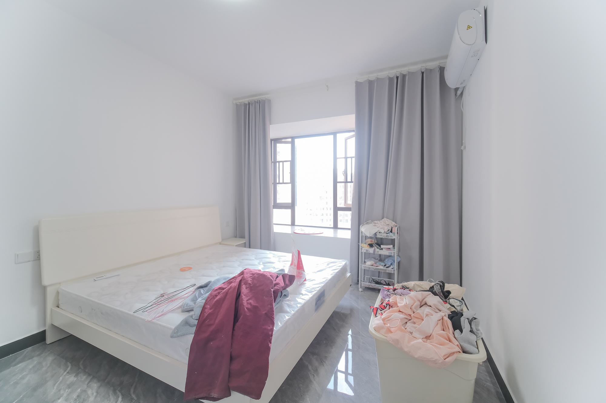 星雅美辰  4室2厅2卫    125.0万 星雅美辰  4室2厅2卫    125.0万卧室