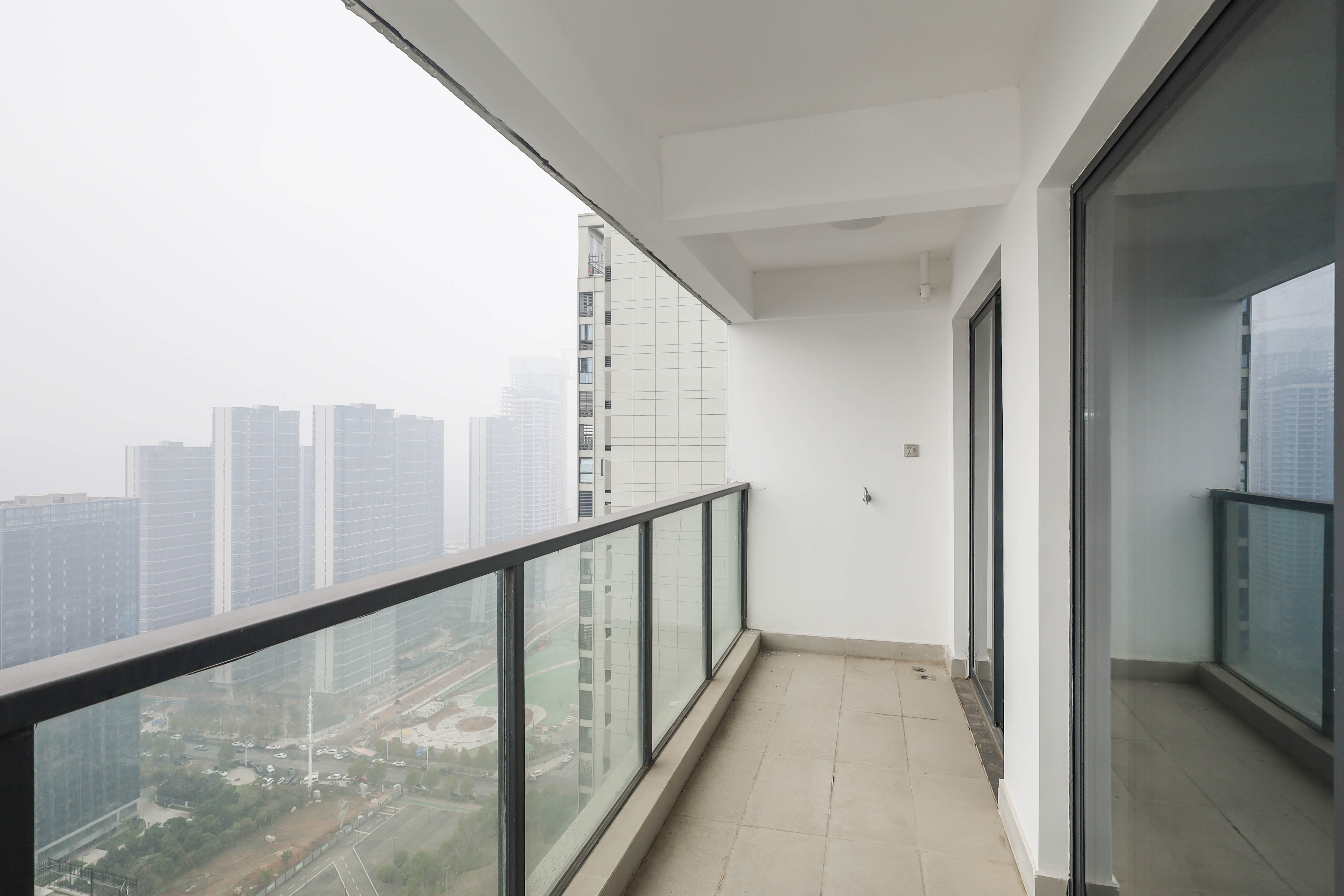中国铁建湘语梅溪  3室2厅2卫   149.80万阳台