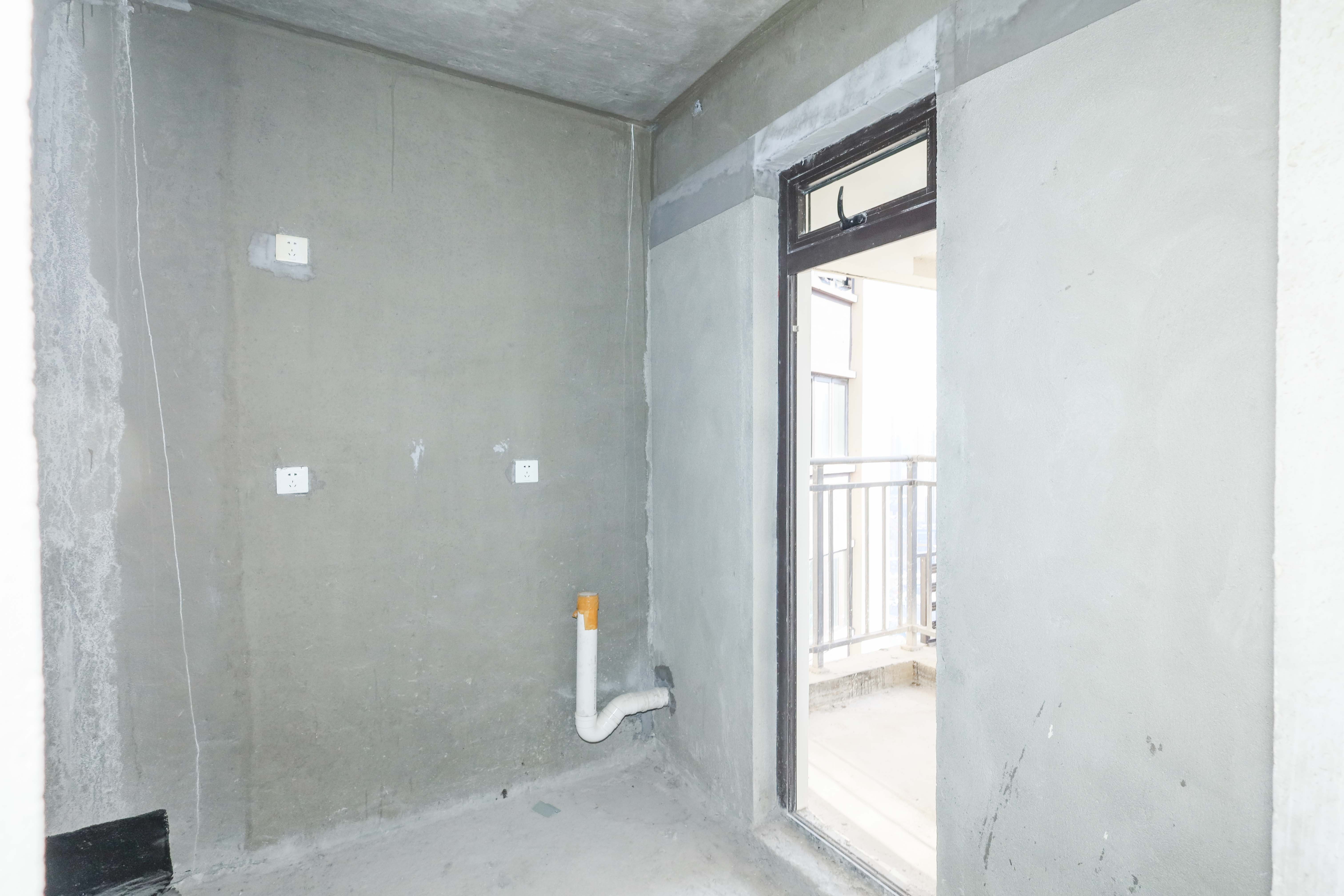 中国铁建梅溪青秀三期  3室2厅2卫   130.00万厨房