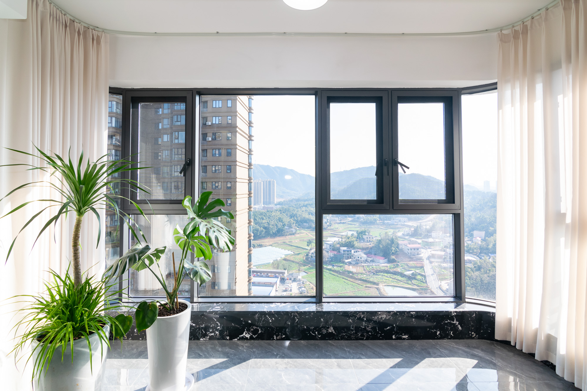 润和长郡（润和紫郡二三期）  4室2厅2卫   108.80万阳台