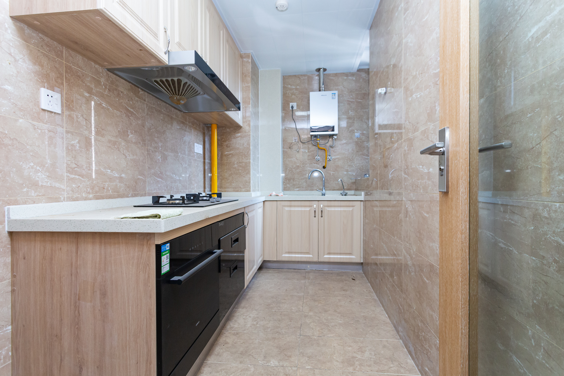 万润滨江天著  4室2厅2卫    145.0万 万润滨江天著  4室2厅2卫    145.0万厨房