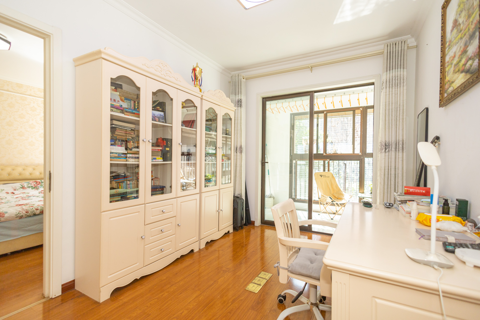 华润凤凰城三期 4室2厅2卫 128.6万 华润凤凰城三期 4室2厅2卫 128.6万卧室