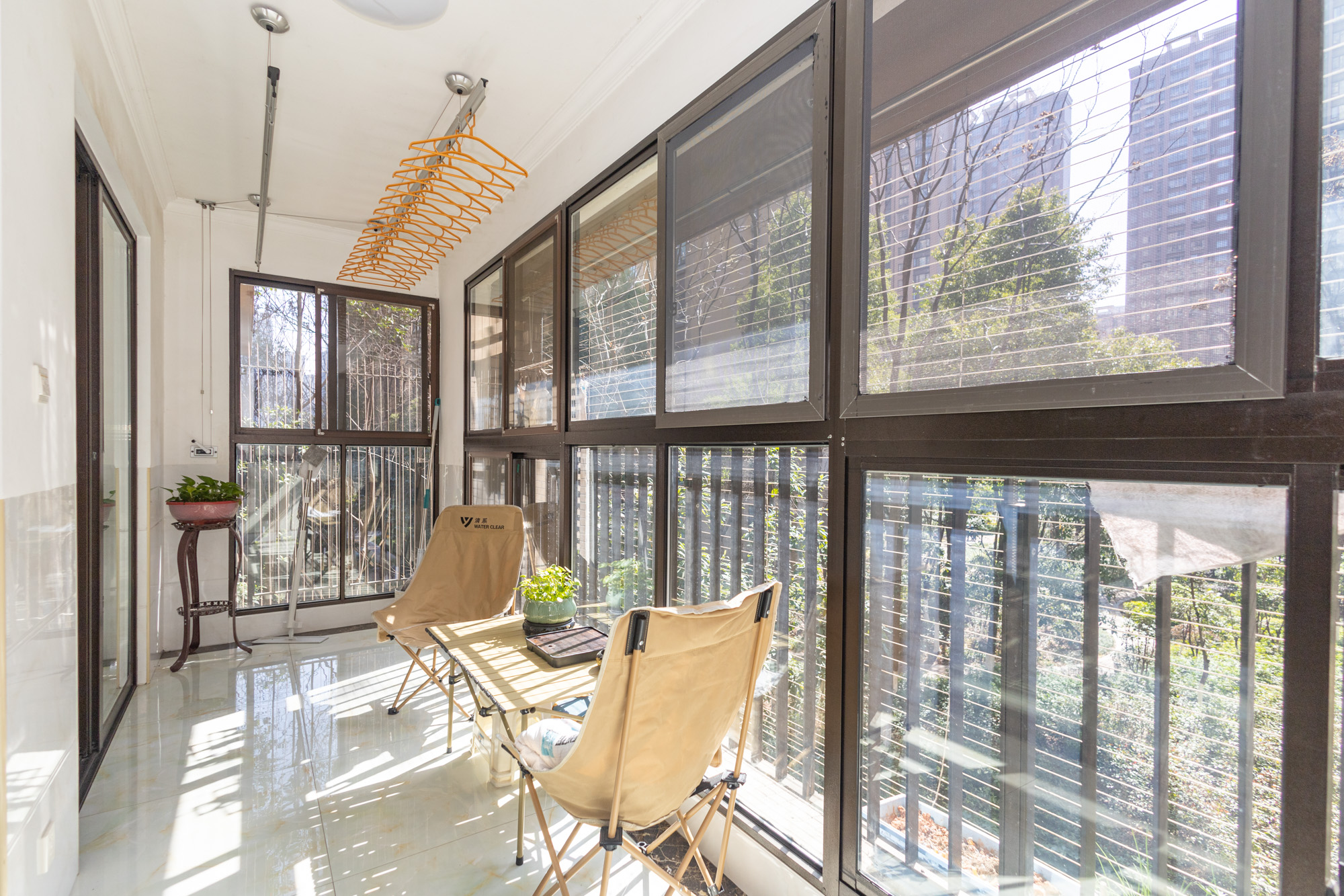 华润凤凰城三期 4室2厅2卫 128.6万 华润凤凰城三期 4室2厅2卫 128.6万阳台