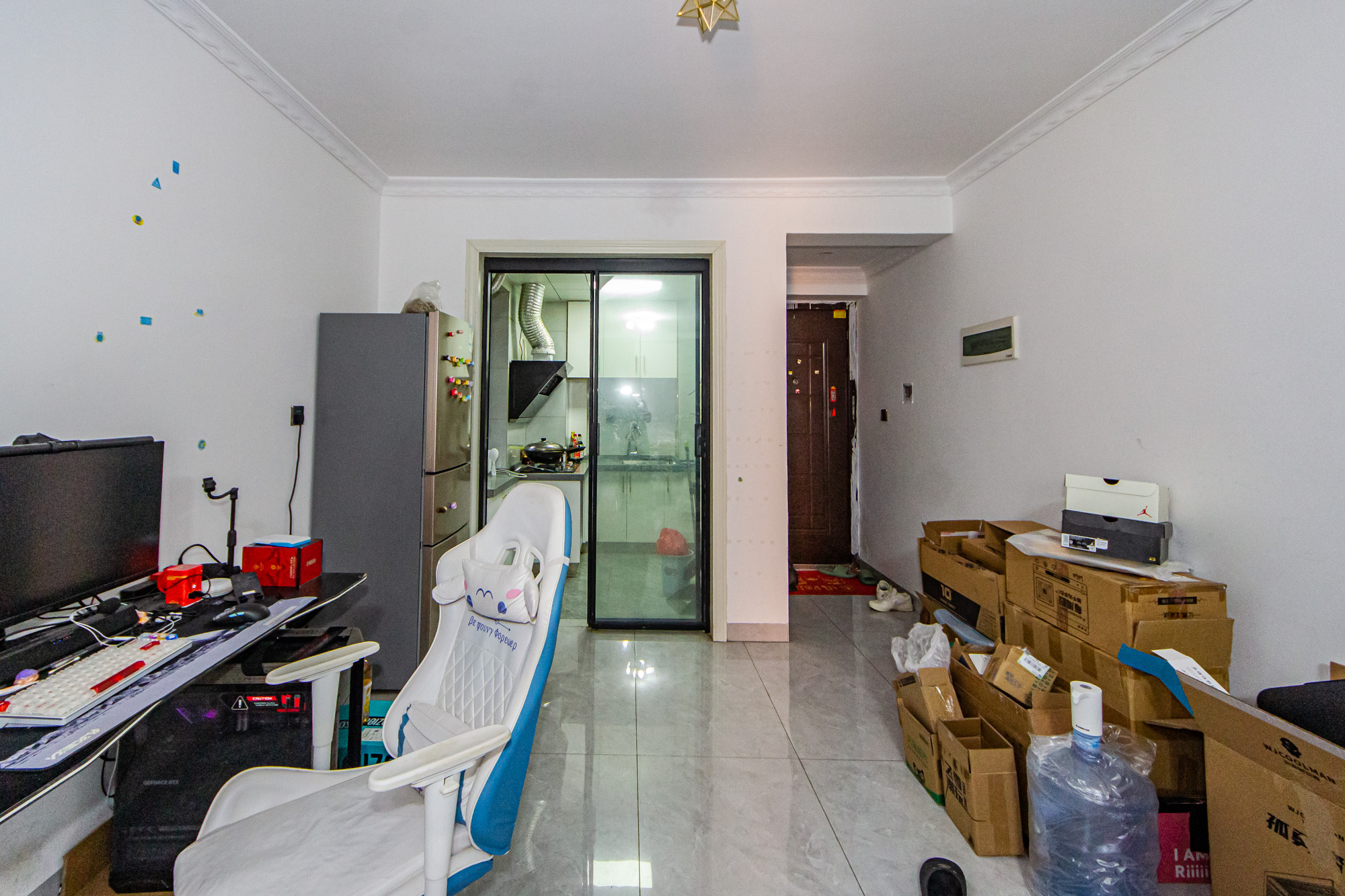 滨江君悦香邸  2室2厅1卫    67.9万 滨江君悦香邸  2室2厅1卫    67.9万客厅