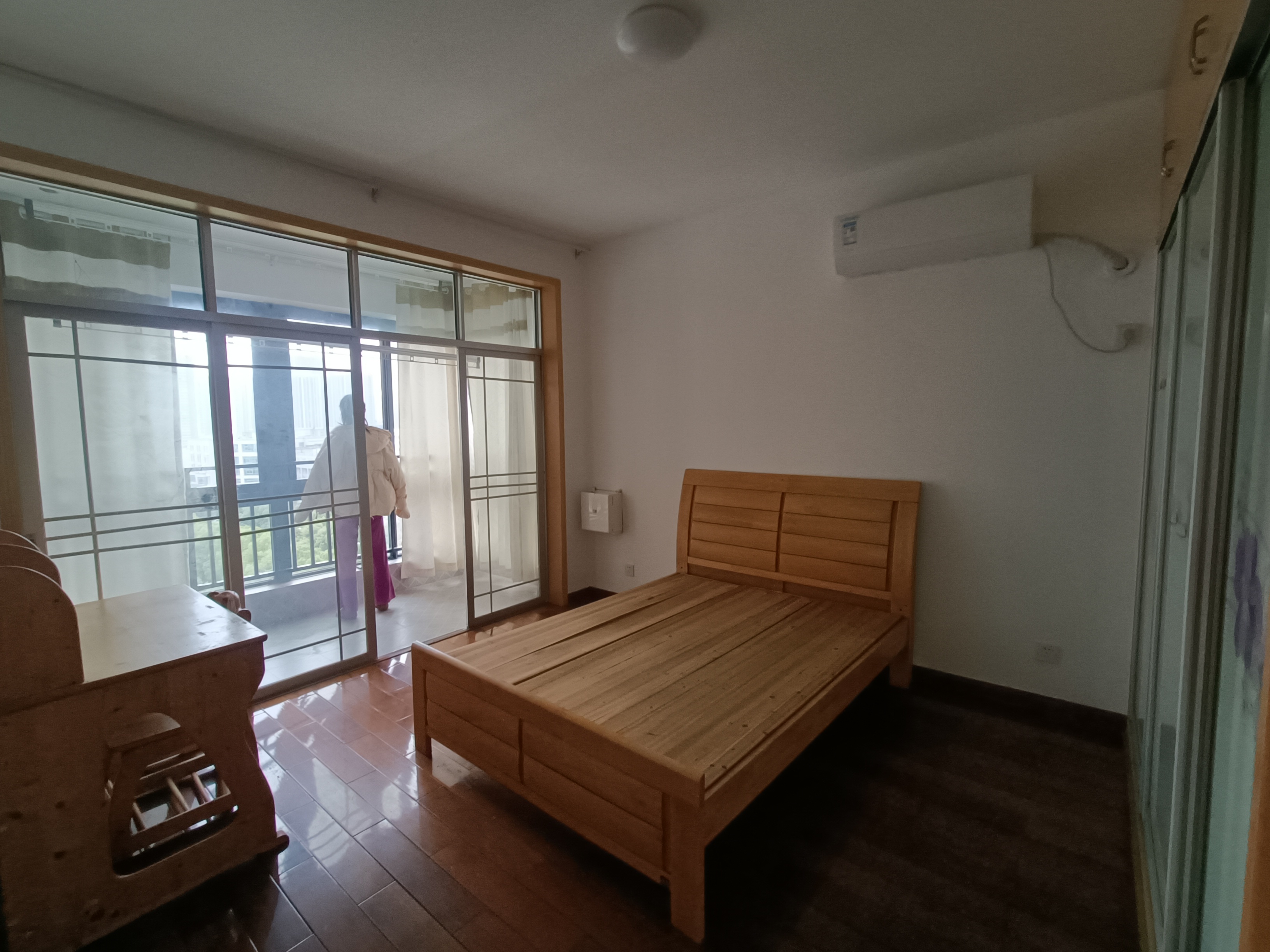 盛世华庭 2室2厅1卫 35.0万 盛世华庭 2室2厅1卫 35.0万室内图