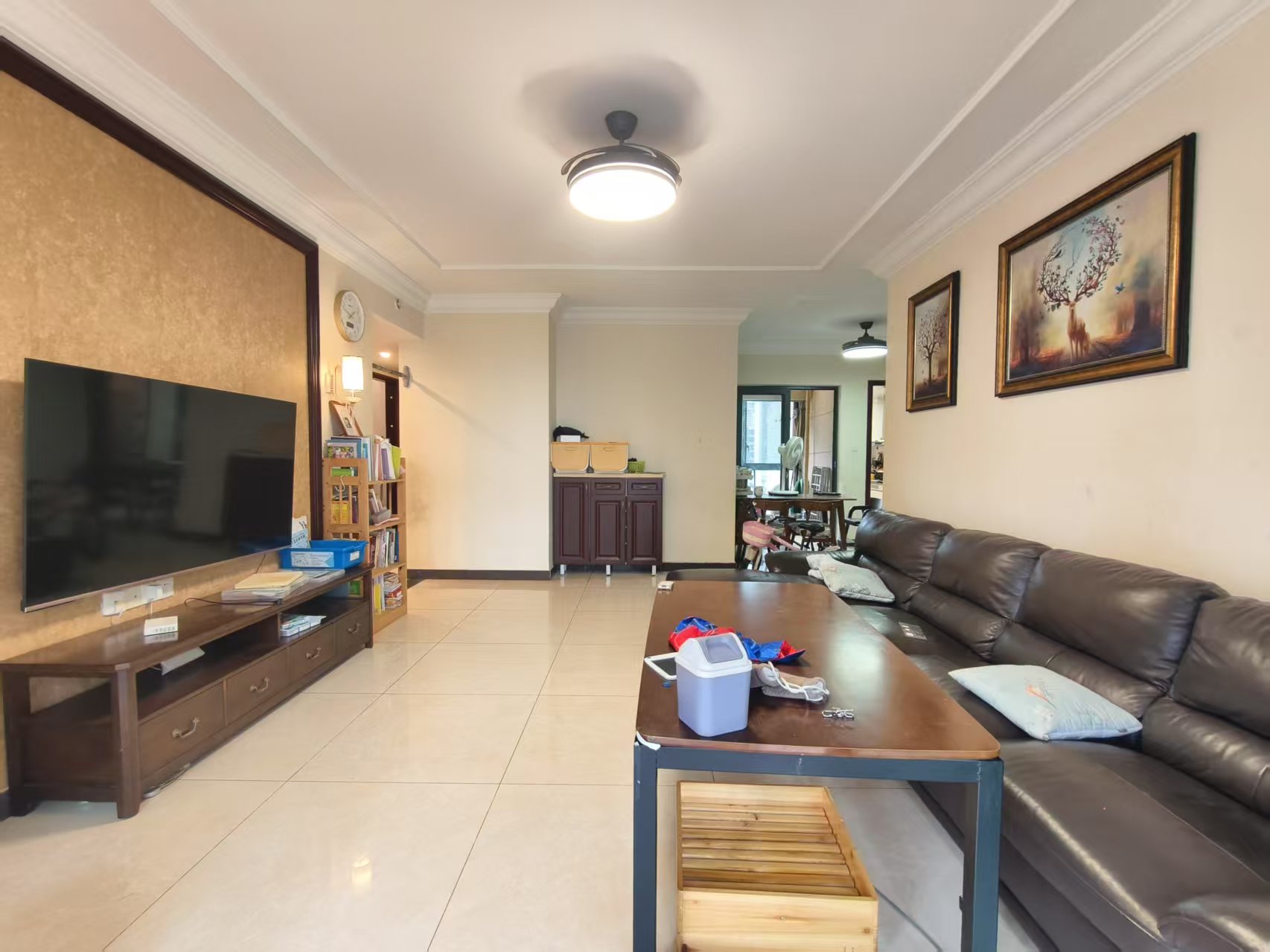 恒大华府  4室2厅2卫    91.8万 恒大华府  4室2厅2卫    91.8万室内图