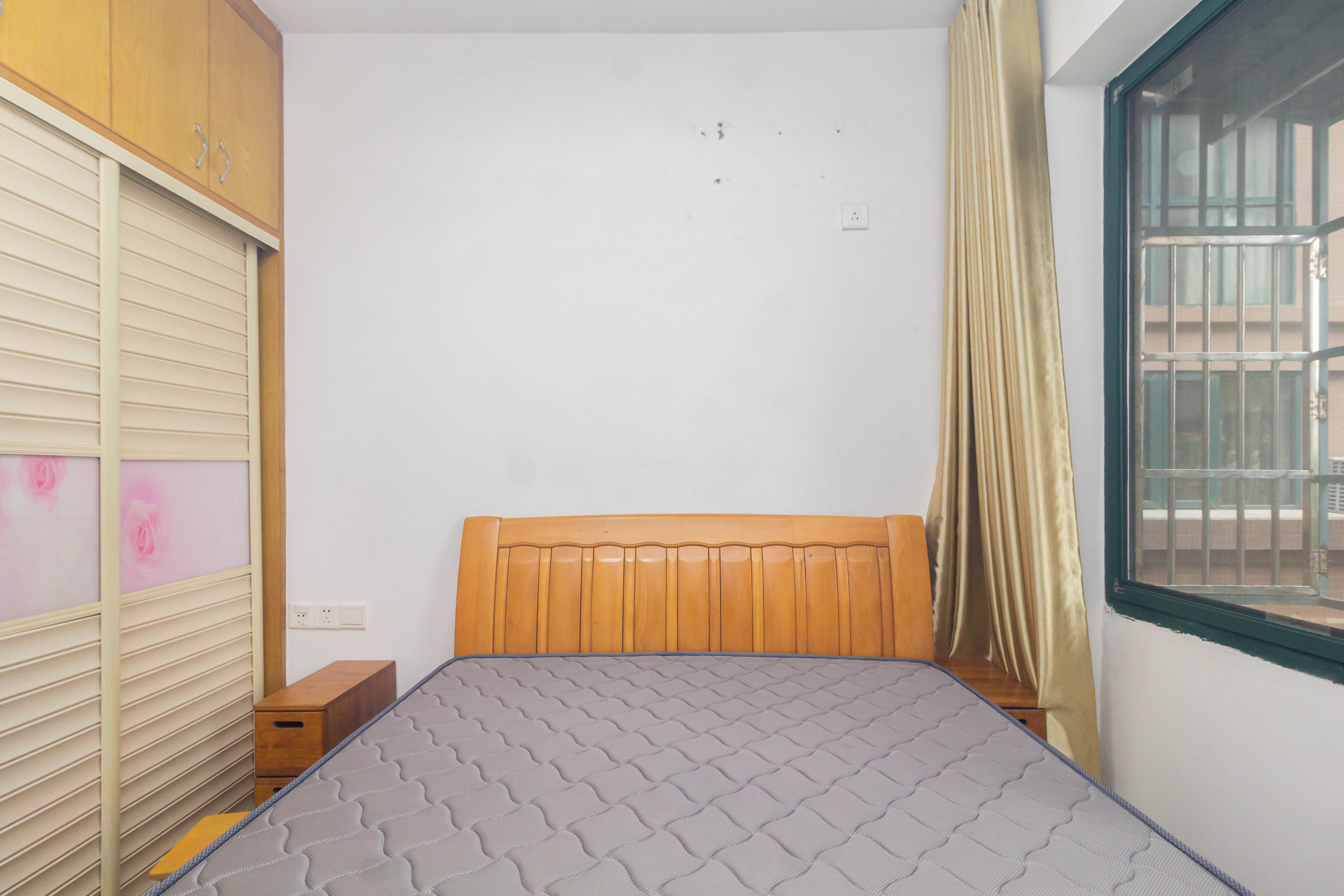 才子佳郡 3室2厅1卫 55.8万 才子佳郡 3室2厅1卫 55.8万卧室