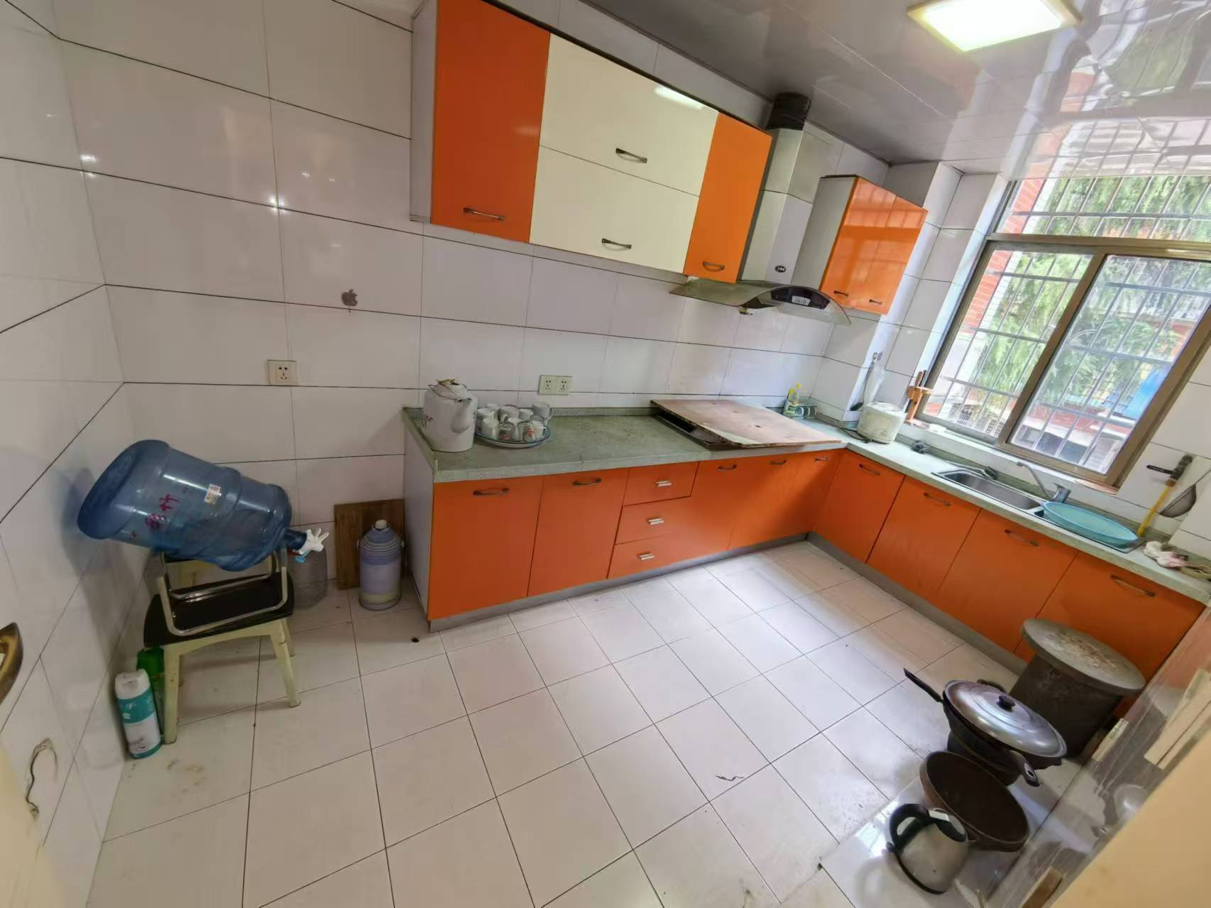 银海花园 2室2厅1卫 1200.0元/月 银海花园 2室2厅1卫 1200.0元/月室内图