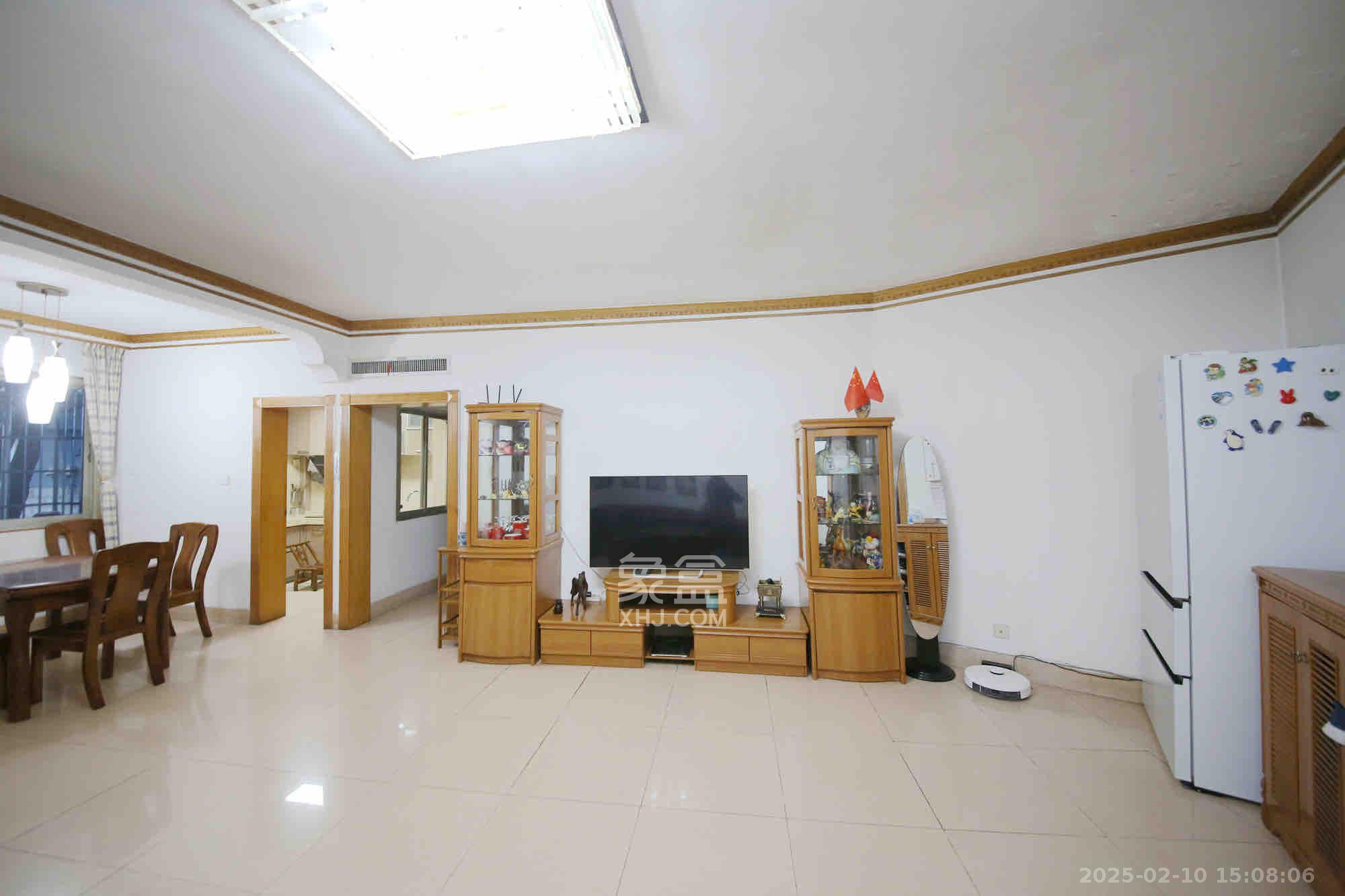 省政协宿舍 3室2厅1卫 5000.0元/月 省政协宿舍 3室2厅1卫 5000.0元/月室内图