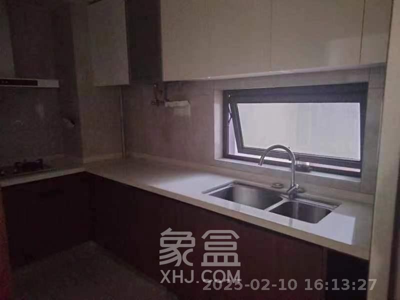 汇金城/嘉华城(二期、三期) 3室2厅2卫 3000.0元/月 汇金城/嘉华城(二期、三期) 3室2厅2卫 3000.0元/月室内图