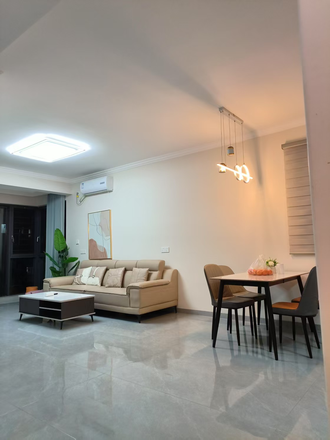 宁邦广场 3室2厅1卫 1800.0元/月 宁邦广场 3室2厅1卫 1800.0元/月室内图