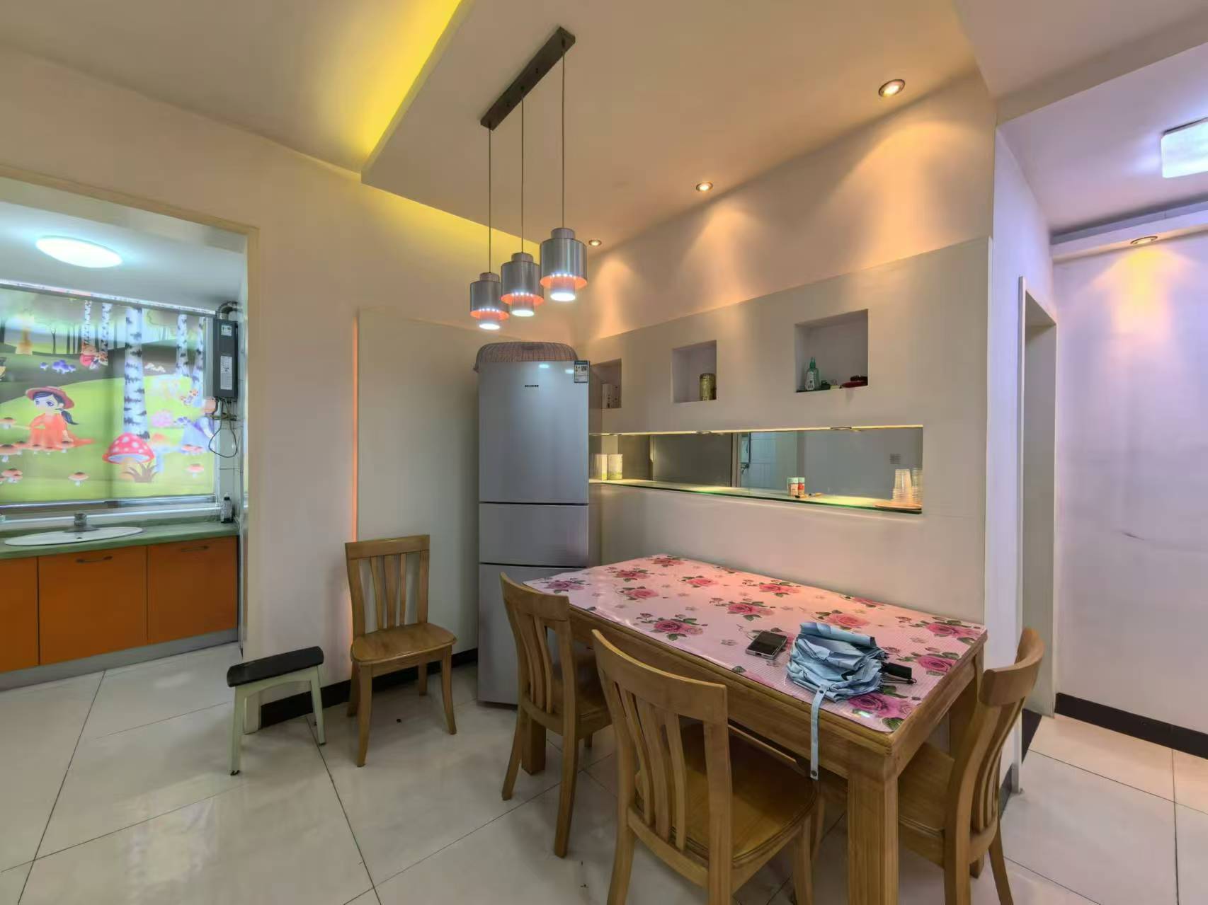 银海花园 2室2厅1卫 1200.0元/月 银海花园 2室2厅1卫 1200.0元/月室内图