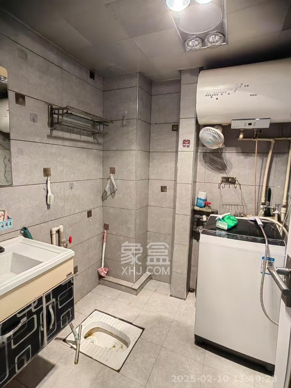 枫华府第 1室1厅1卫 1100.0元/月 枫华府第 1室1厅1卫 1100.0元/月室内图