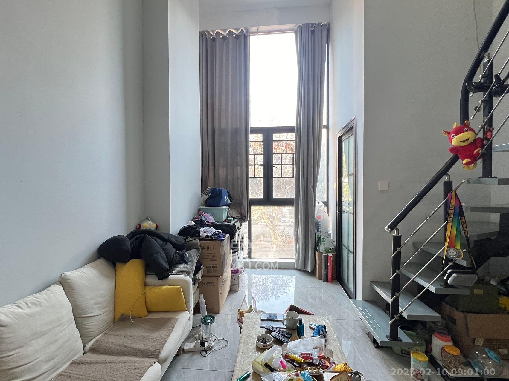 裕天国际商汇中心 1室0厅0卫 2100.0元/月 裕天国际商汇中心 1室0厅0卫 2100.0元/月室内图