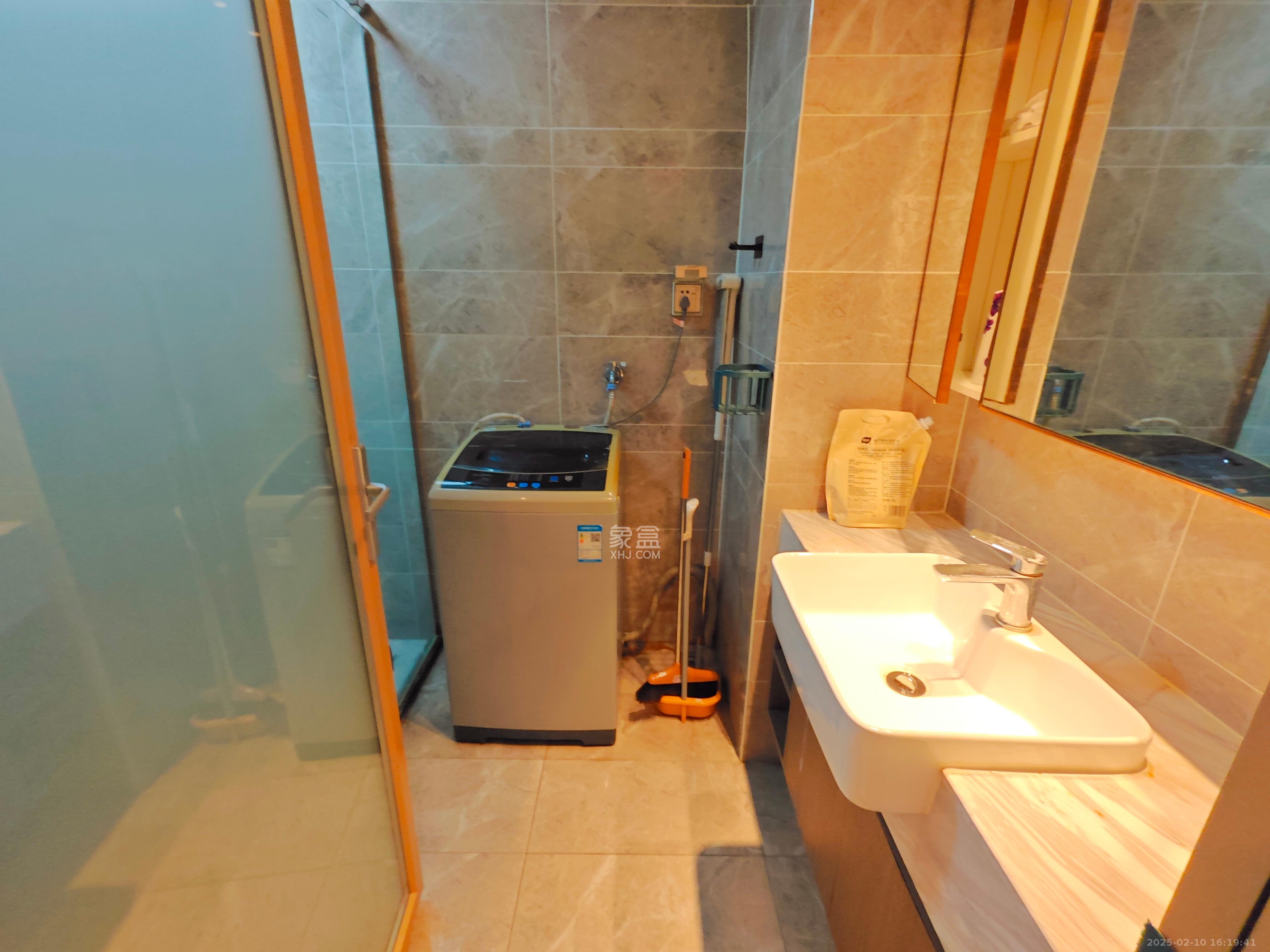 福天藏郡院子 1室1厅1卫 1000.0元/月 福天藏郡院子 1室1厅1卫 1000.0元/月室内图