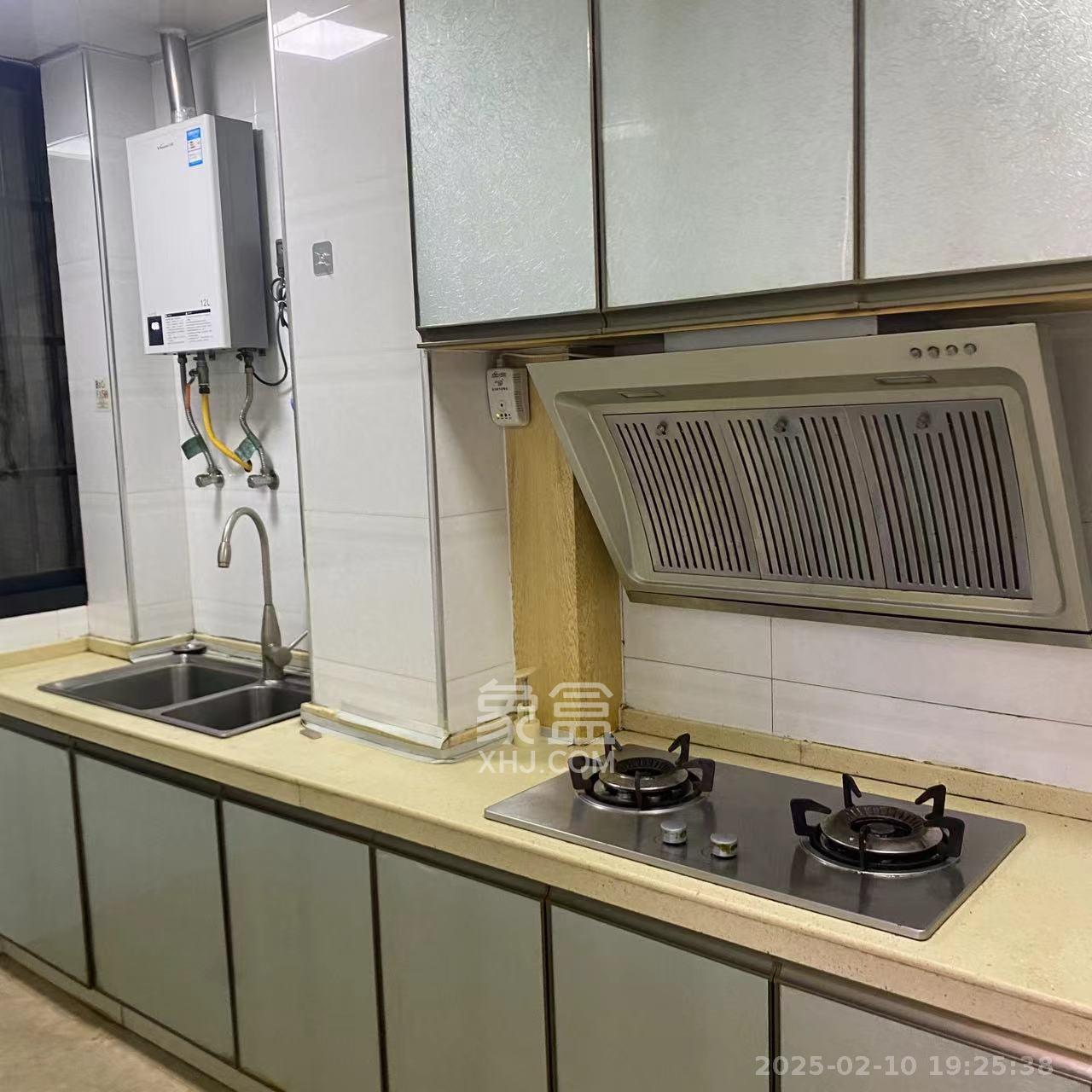 康桥长郡 1室2厅1卫 1900.0元/月 康桥长郡 1室2厅1卫 1900.0元/月室内图