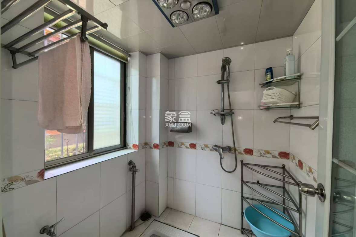 银海花园 2室2厅1卫 1200.0元/月 银海花园 2室2厅1卫 1200.0元/月室内图